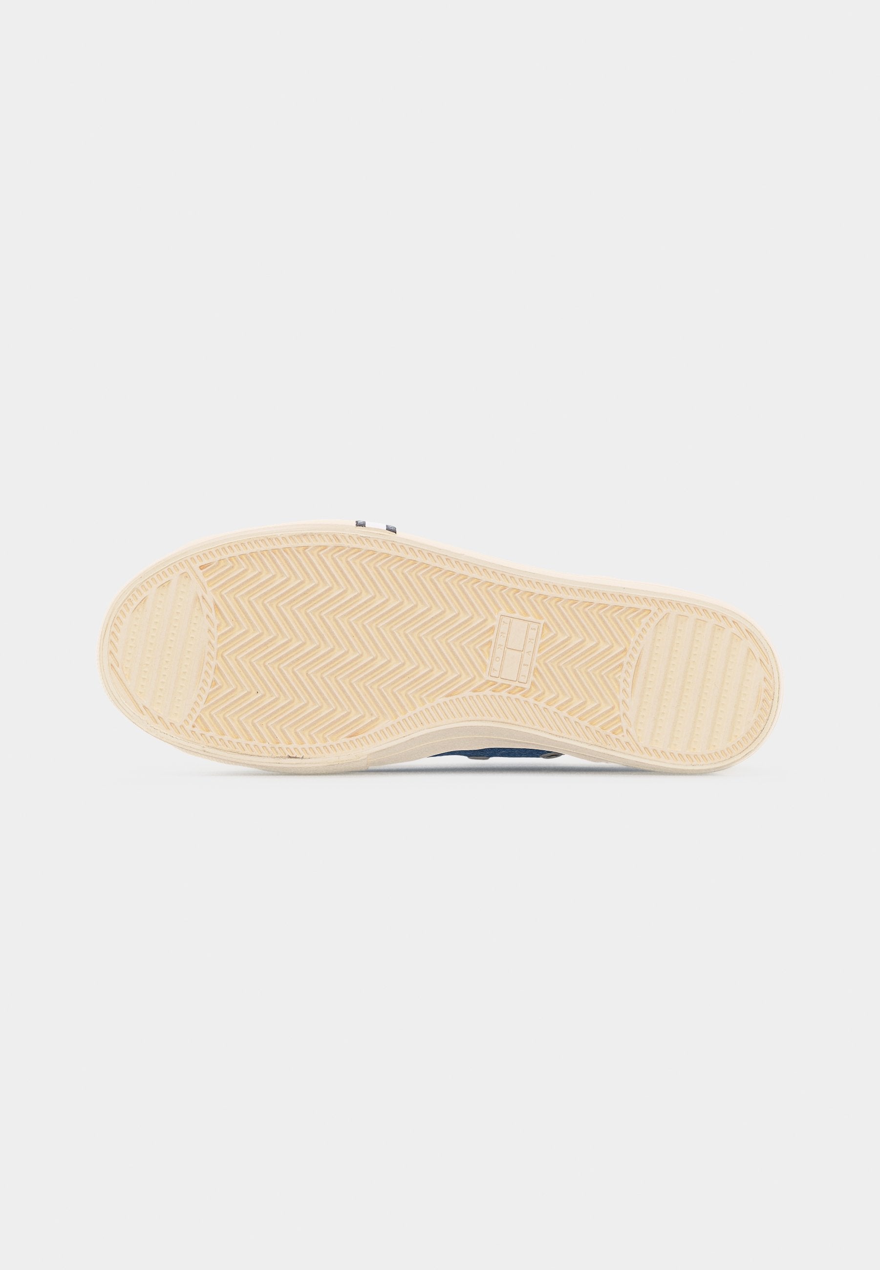 ARCHIVE FLAG STRIPE WASHED DENIM TRAINERS - Trainers - denim
