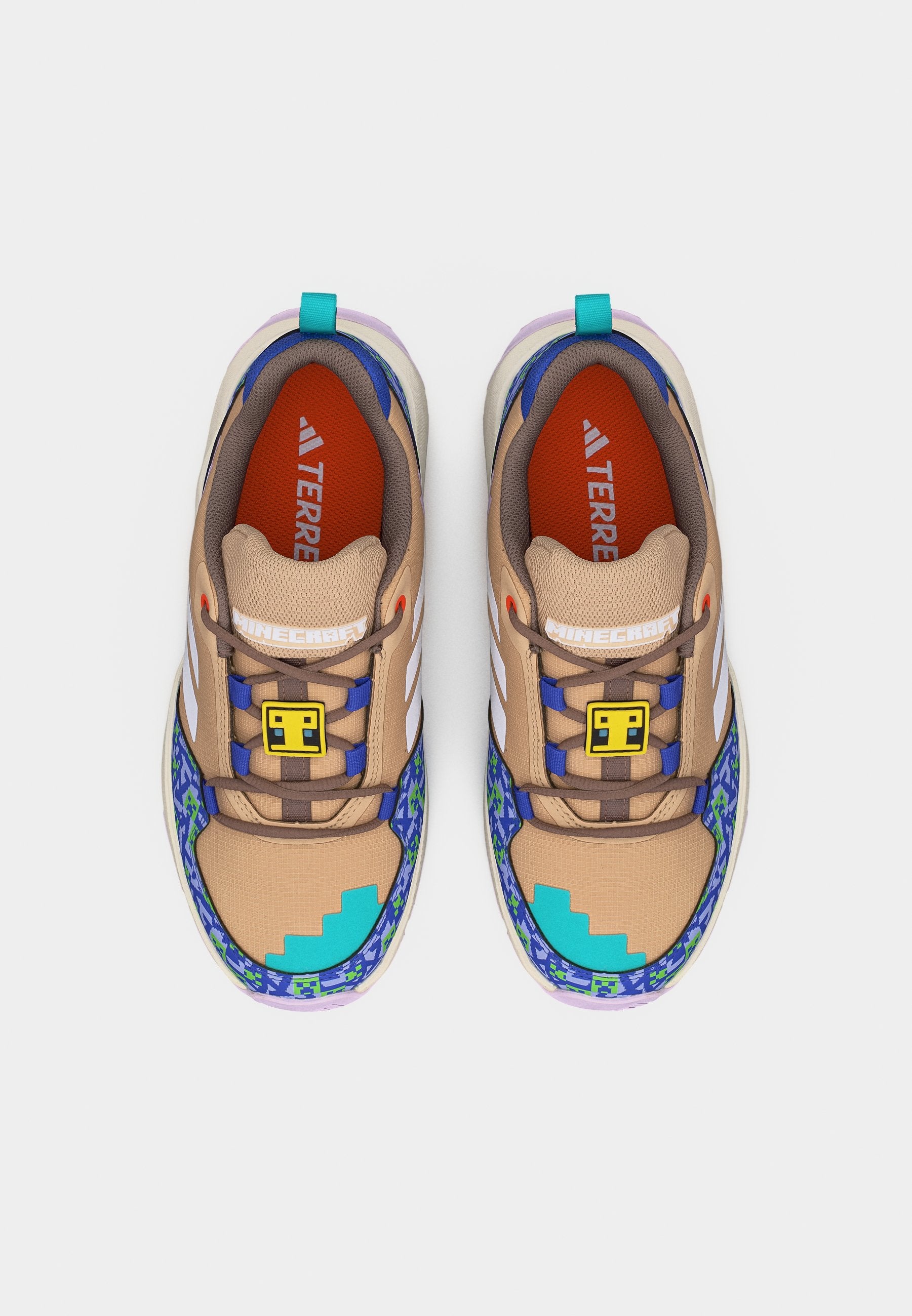 AX4R MINECRAFT UNISEX - Chaussures de randonnée - magic beige/footwear white/semi impact orange