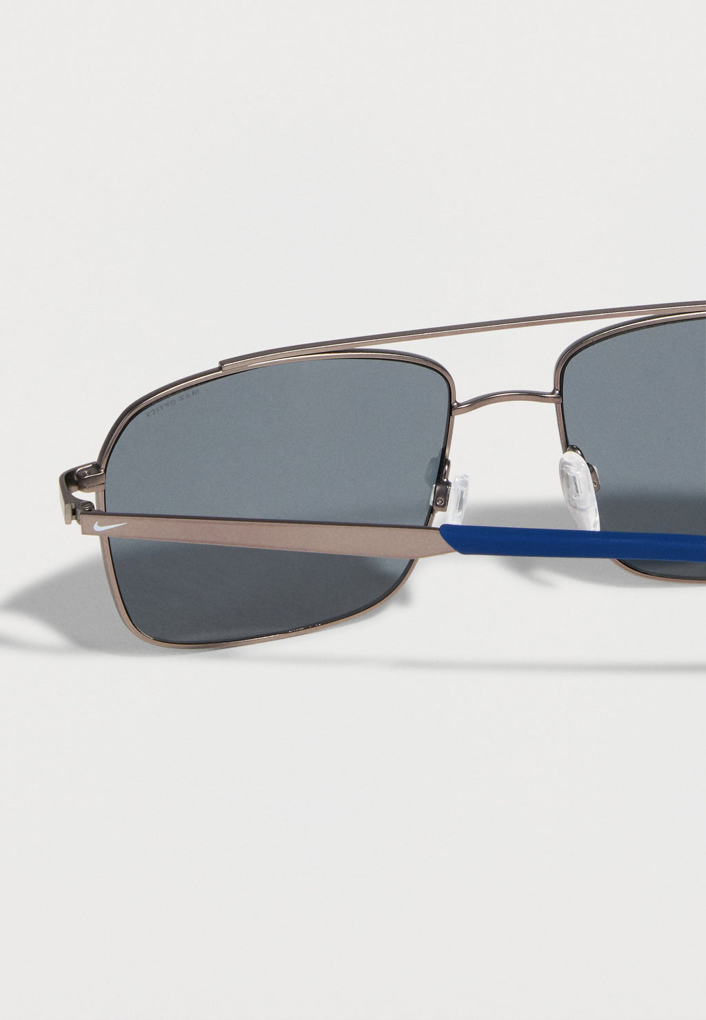 TRAVELER STRIKE UNISEXE - Lunettes de soleil - canon de fusil/gris