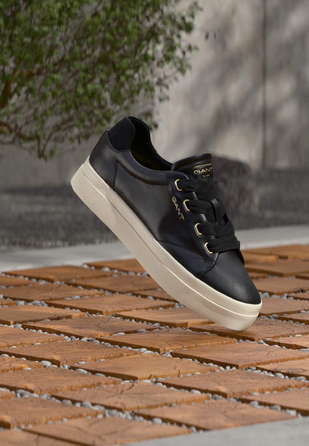 AVONA - Trainers - black