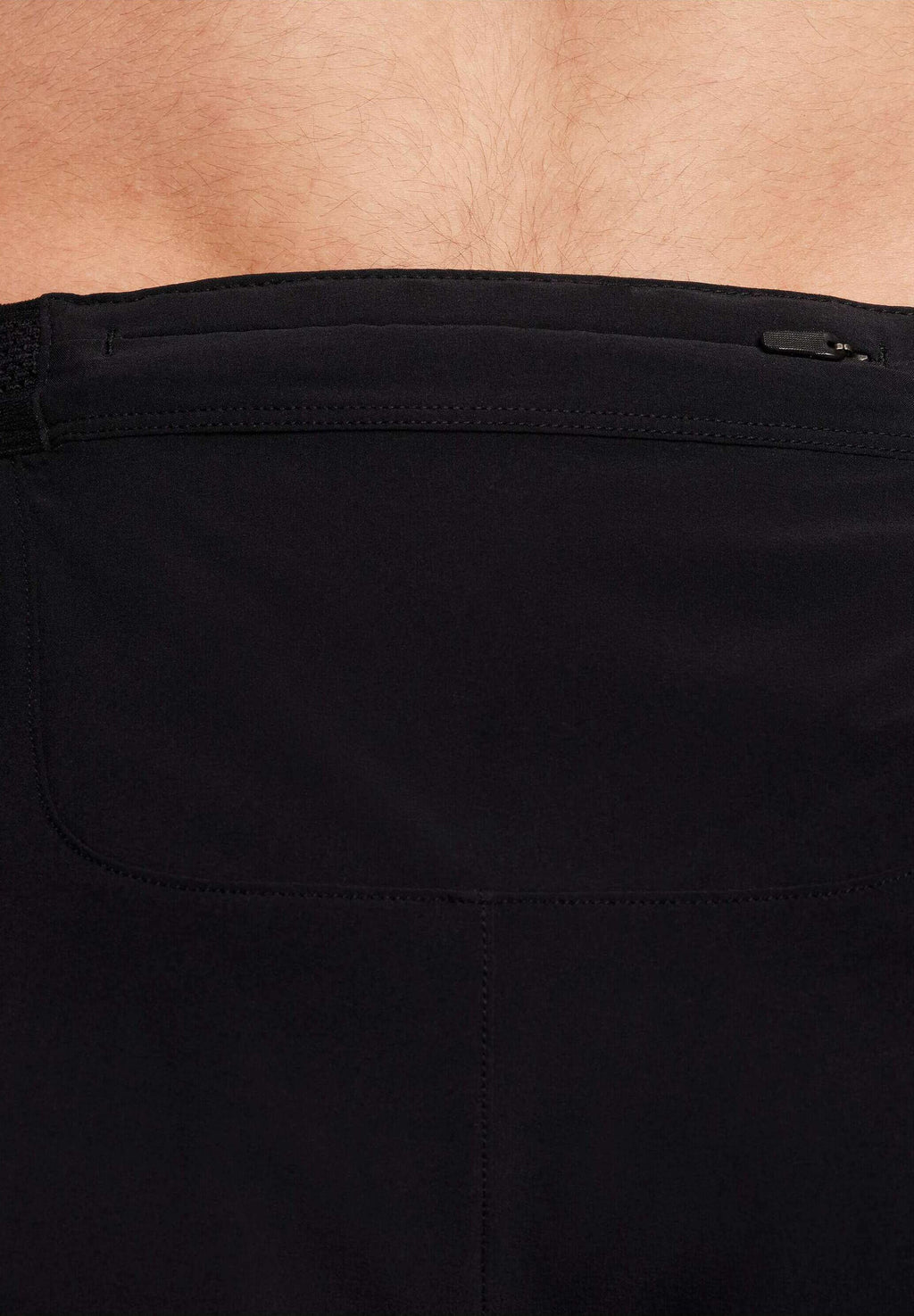 M NK DFADV AROSWFT 4INBF SHORT - Sports shorts - black summit white