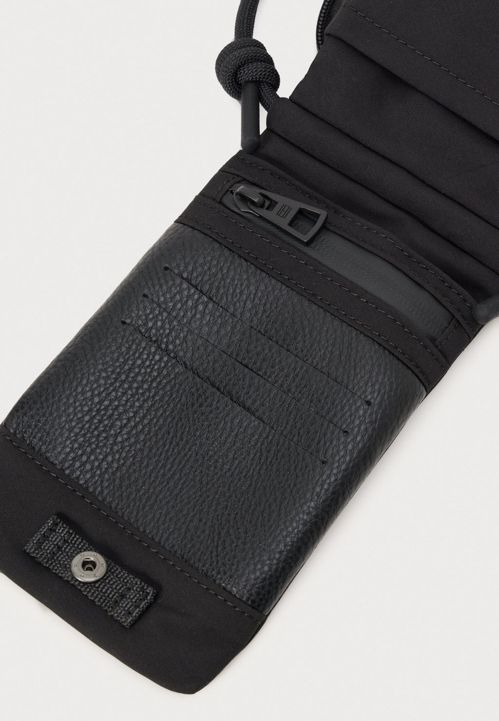 TEXTILE FLAP LOGO TRAVEL POUCH - Cross body bag - black