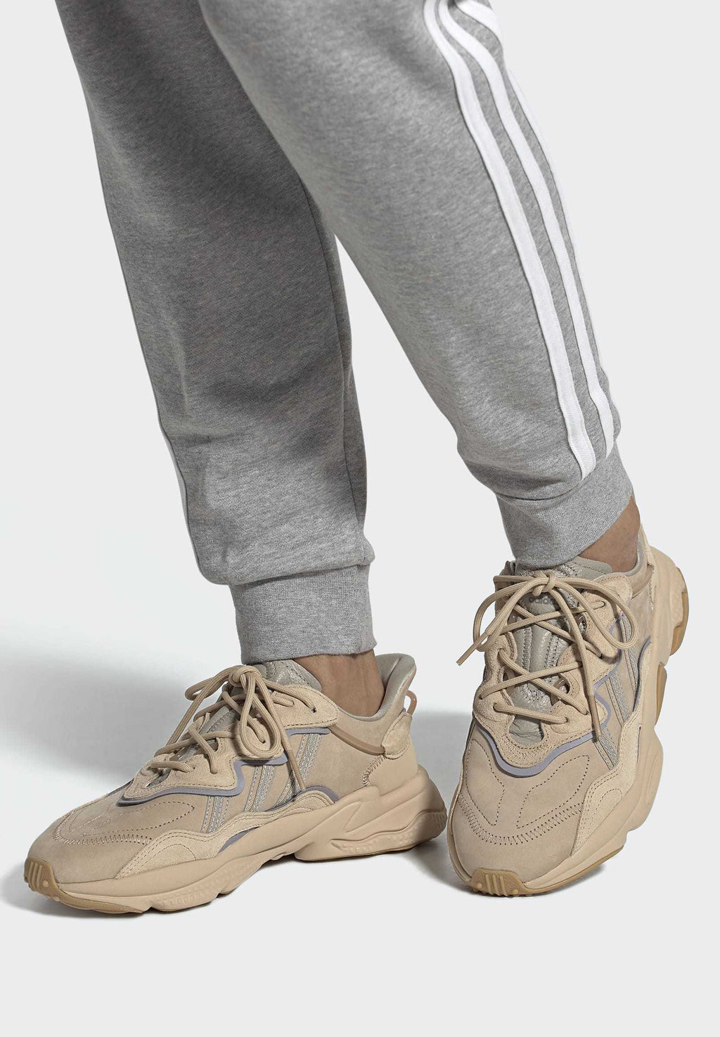 OZWEEGO UNISEX - Trainers - stpanu/lbrown/solred