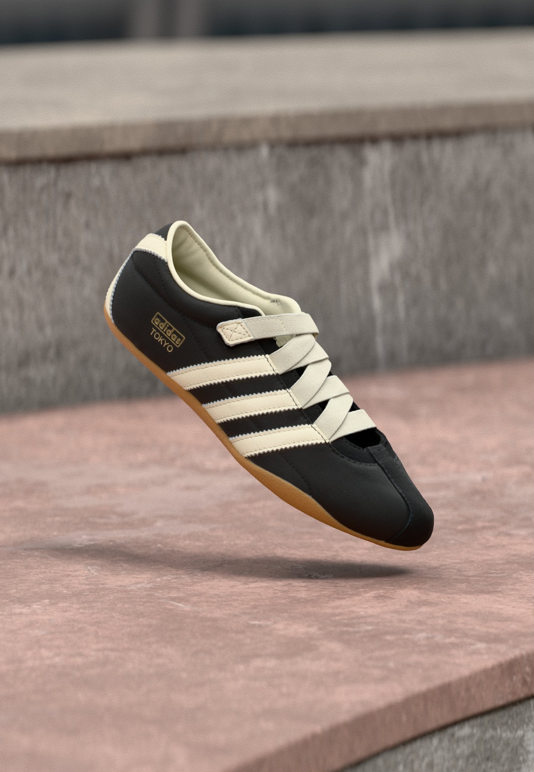 TOKYO MARY JANE BALLERINA - Baskets basses - core black/cream white/gold-coloured metallic