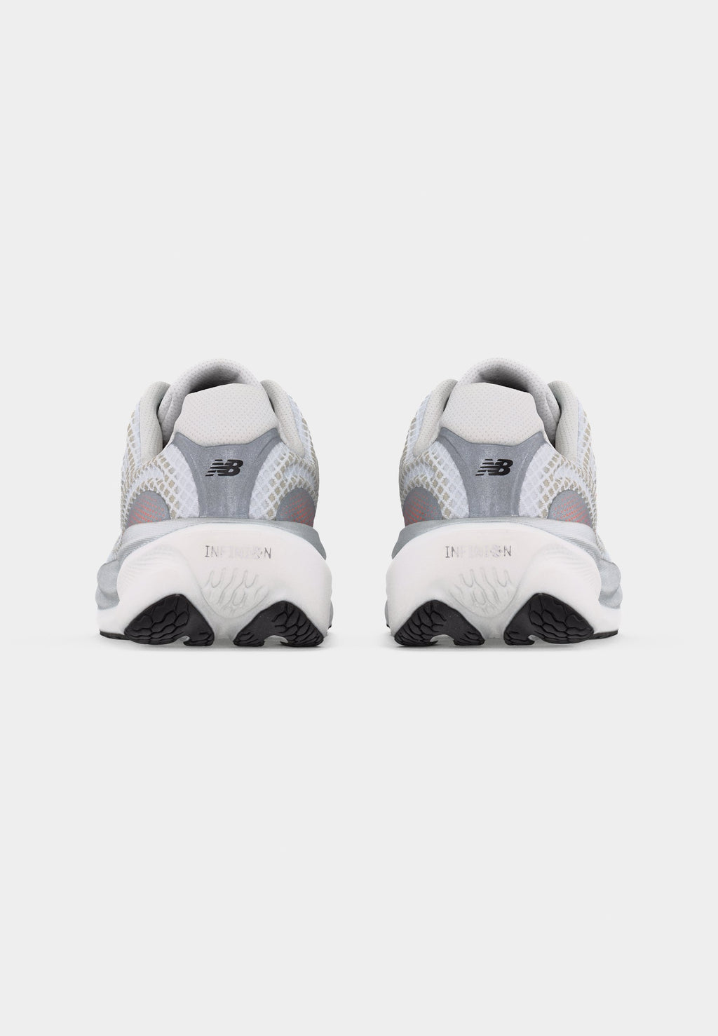 1080V15 - Road running shoes - white