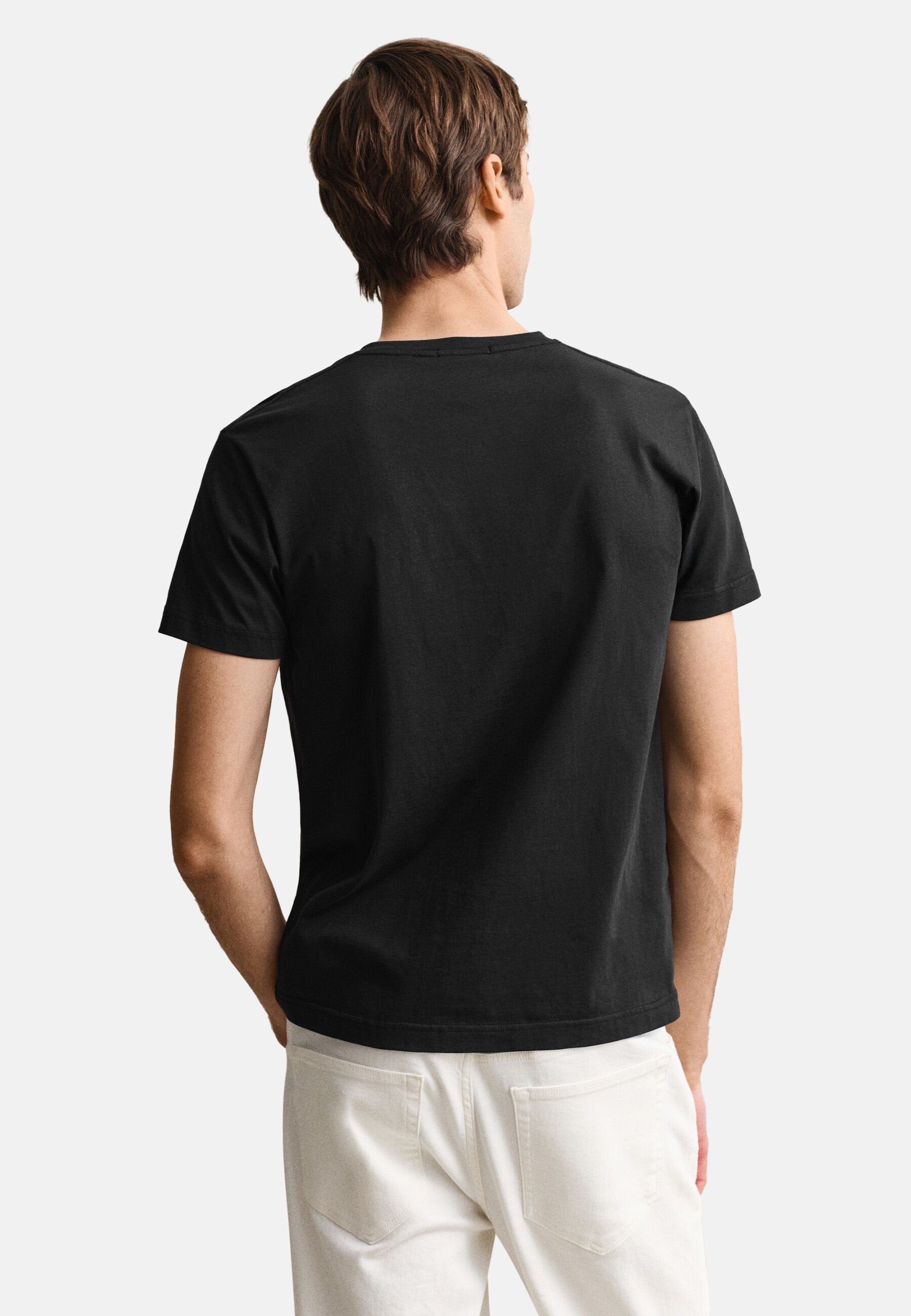 SHIELD V NECK - Basic T-shirt - black