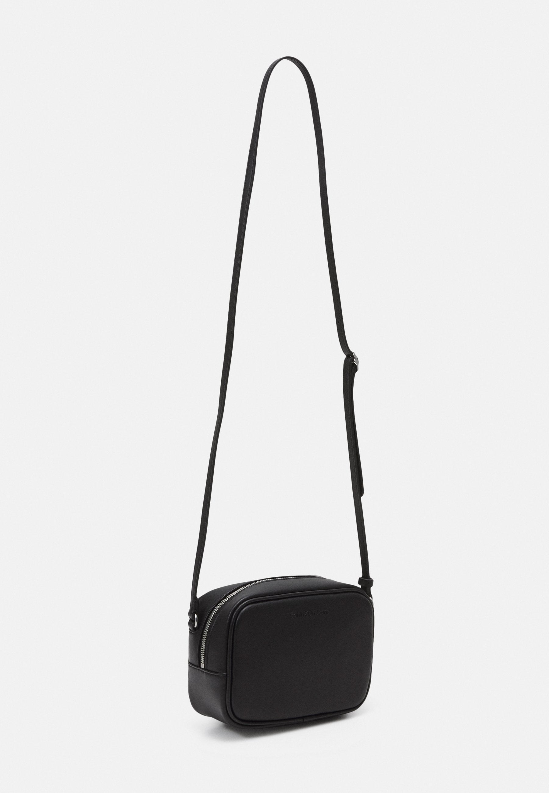 SCULPTED CAMERA MONO - Cross body bag - black