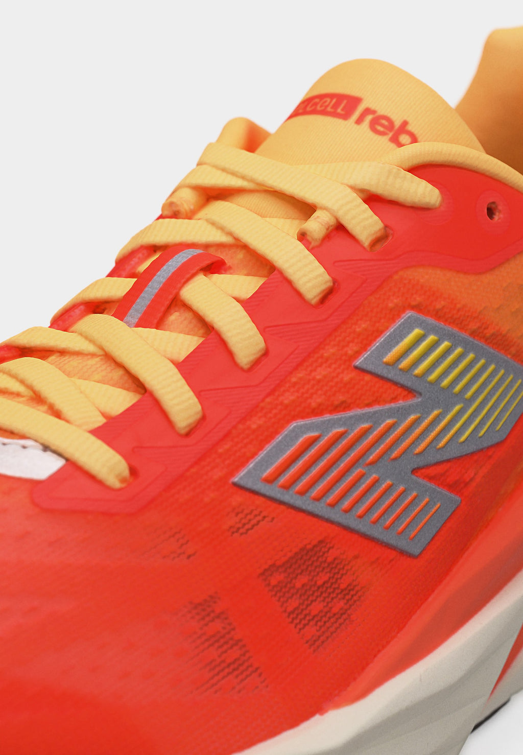 REBEL V5 - Road running shoes - tangerine heat