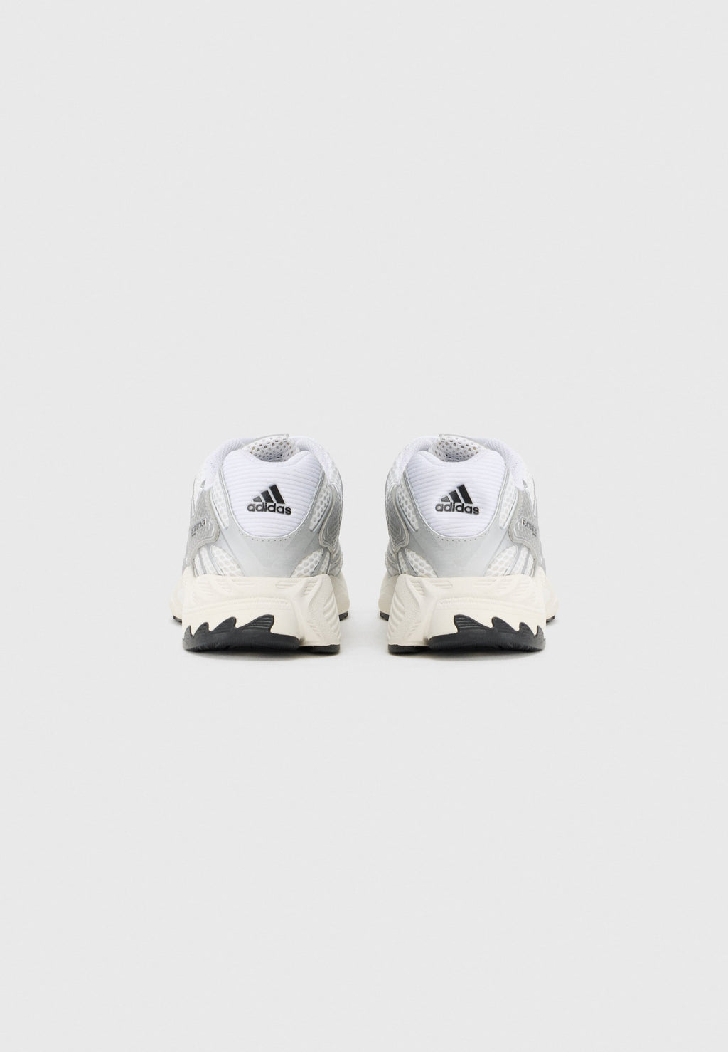ADISTAR CONTROL - Trainers - white/silver-coloured/core black