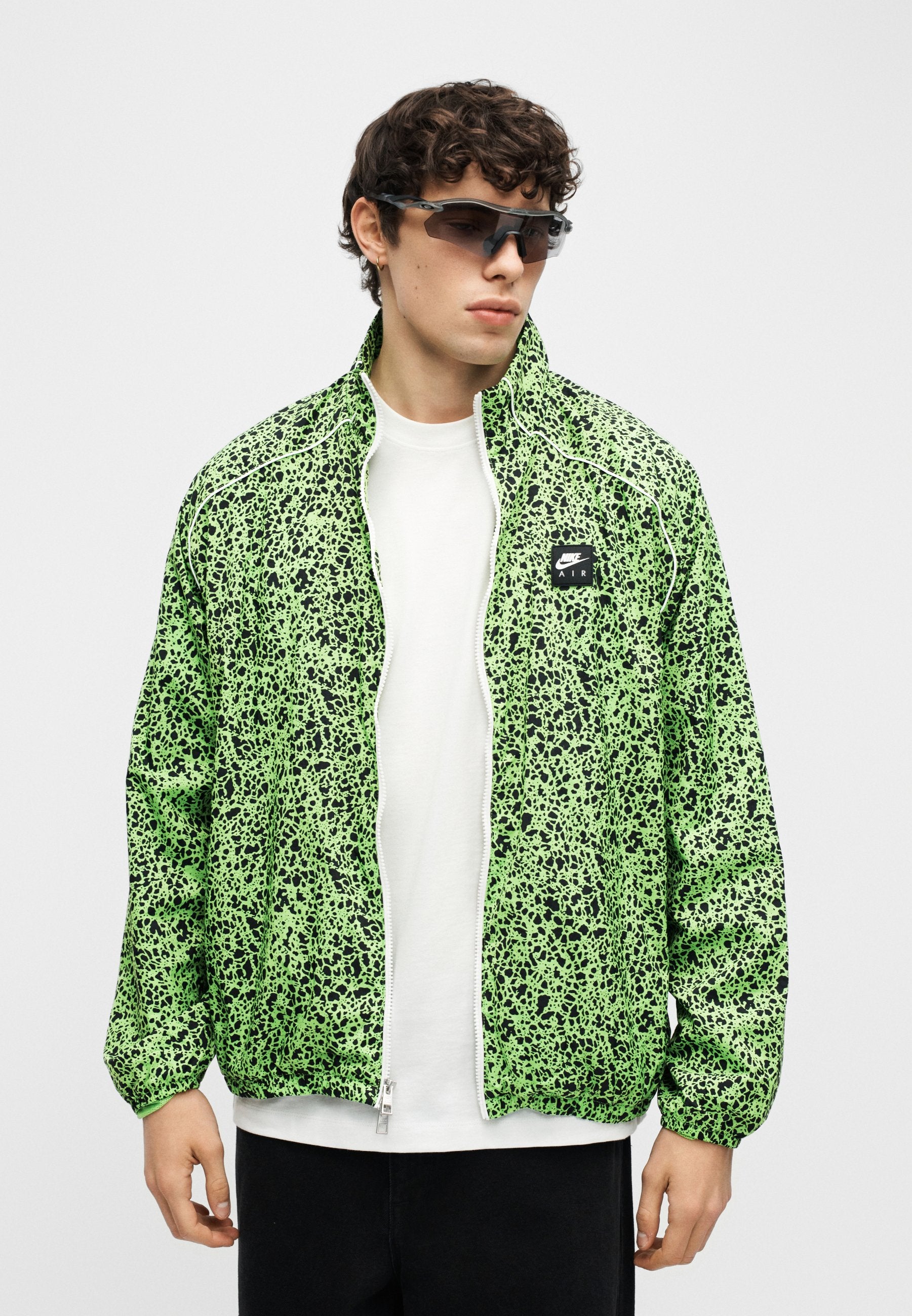 Outdoor jacket - mean green