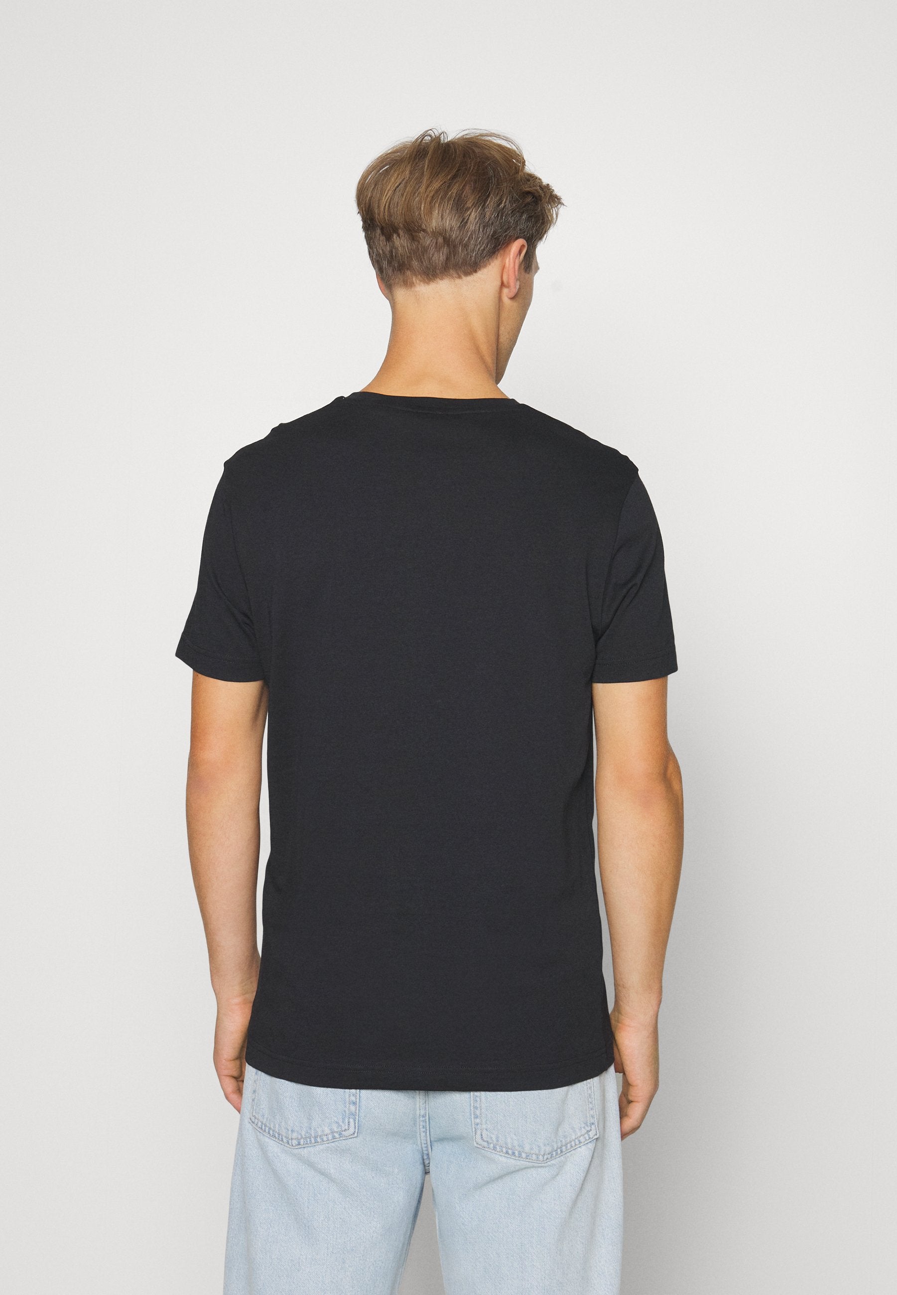 REG ARCHIVE SHIELD SS T-SHIRT - Print T-shirt - black