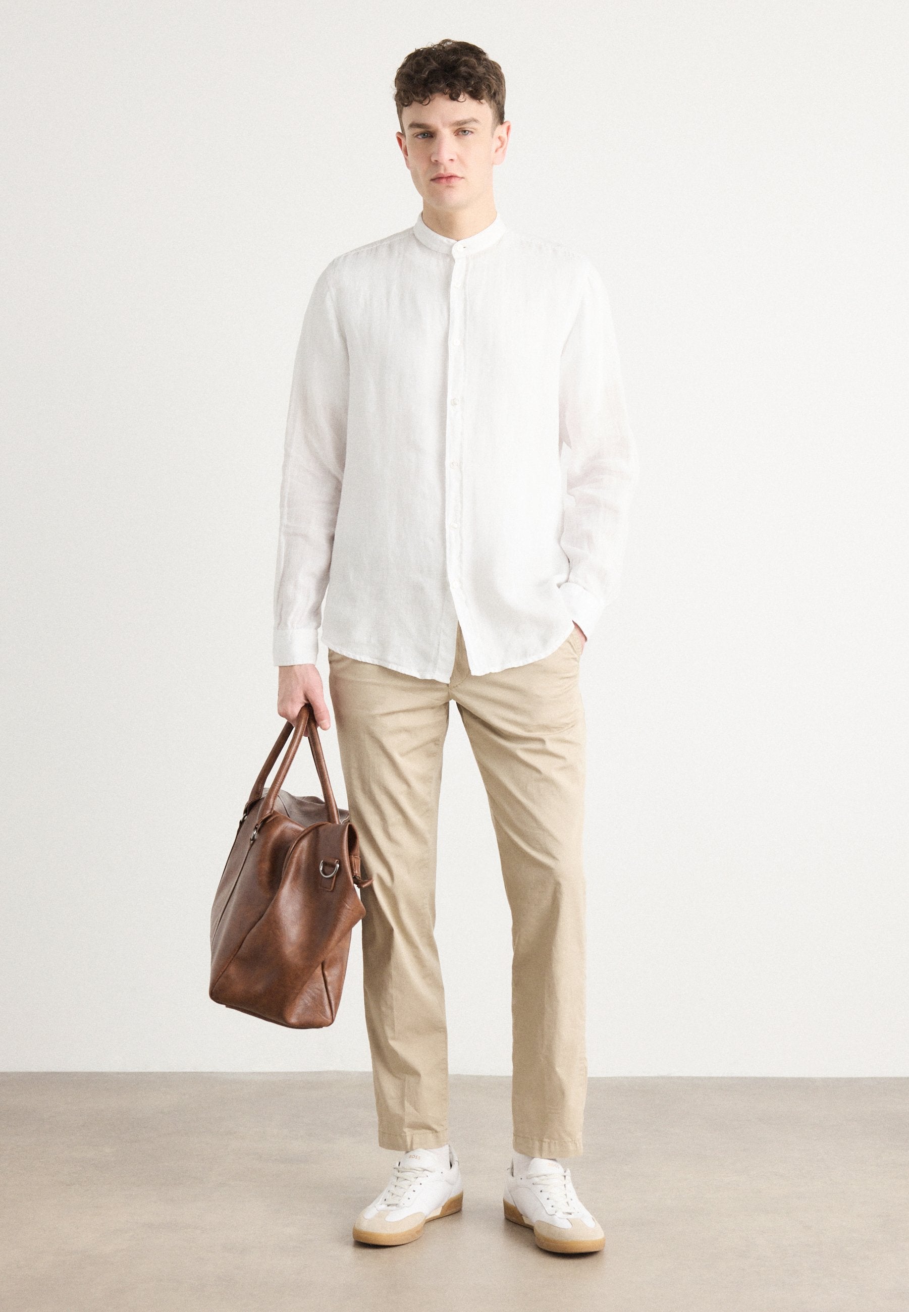 RACE - Shirt - white