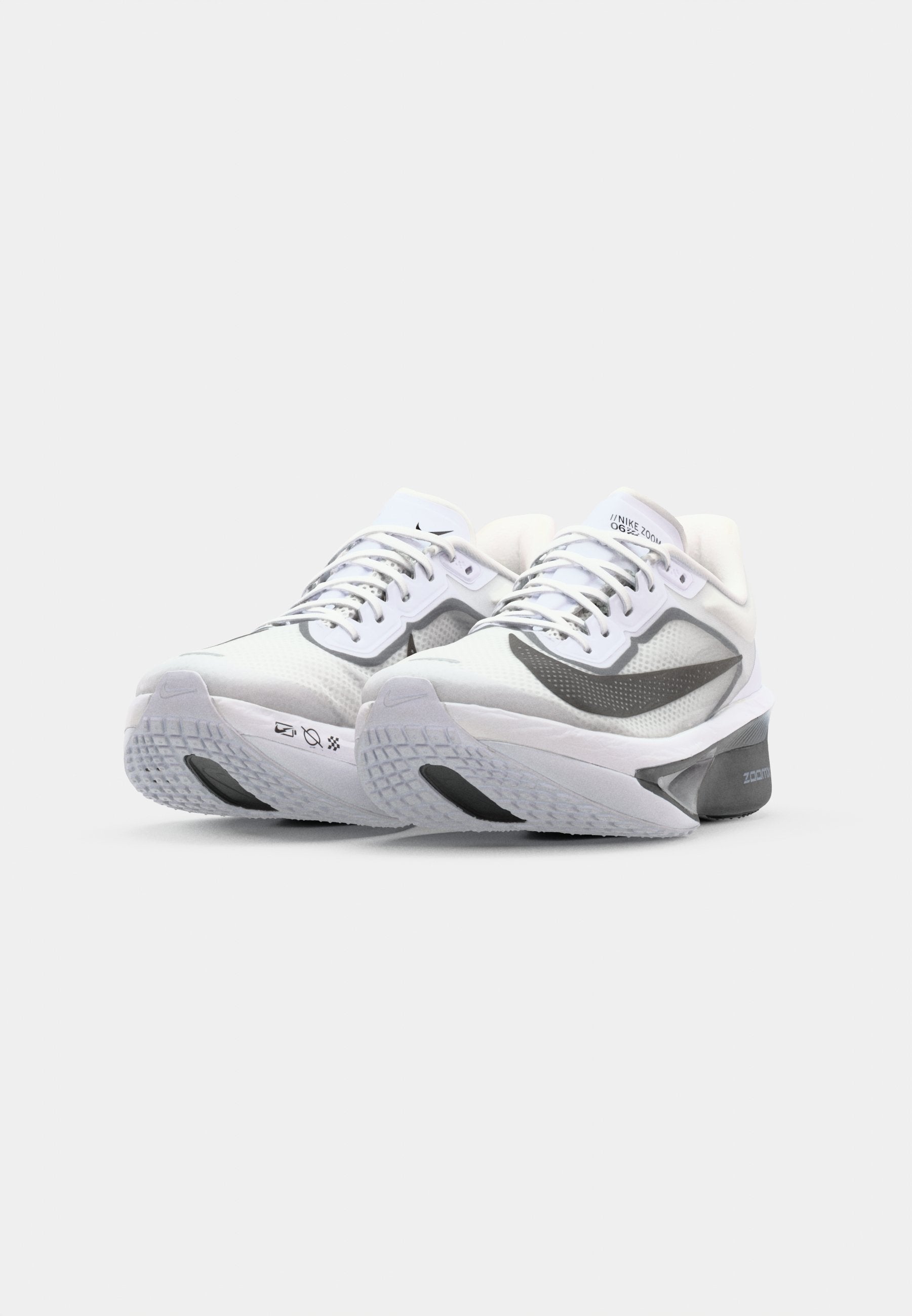 ZOOM FLY  - Road running shoes - white/black/smoke grey/metallic silver