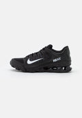 REAX 8 - Training shoe - black/white