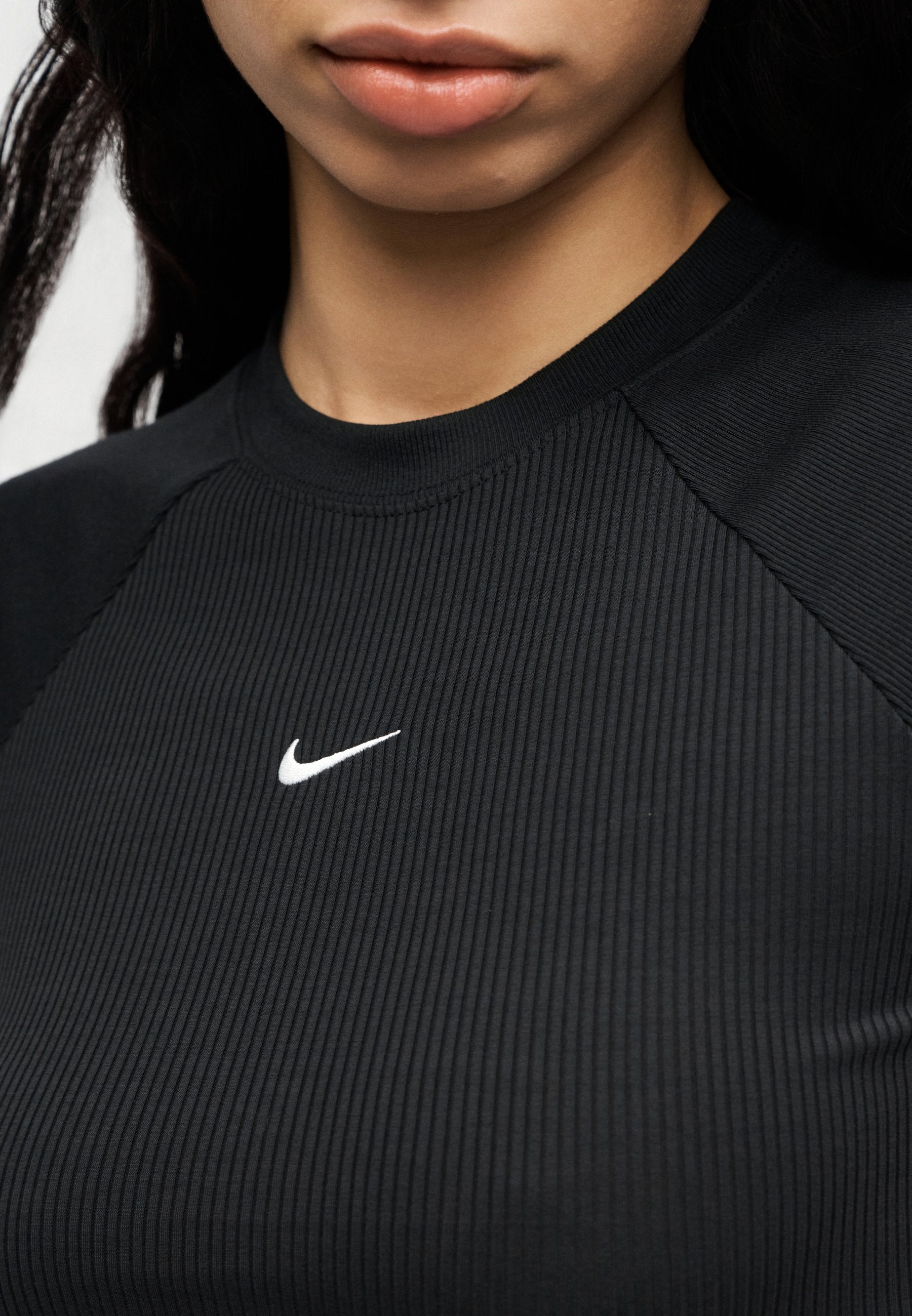 CHILL - Basic T-shirt - black/sail