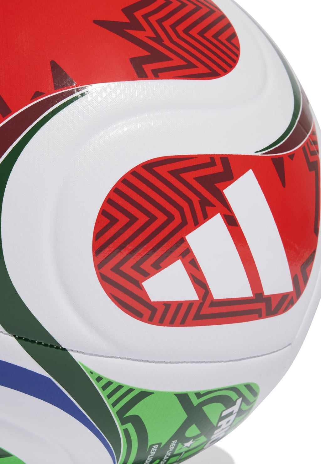 FIFA WORLD CUP 26 TRIONDA TRAINING - Football - white team royal blue solar blue power red