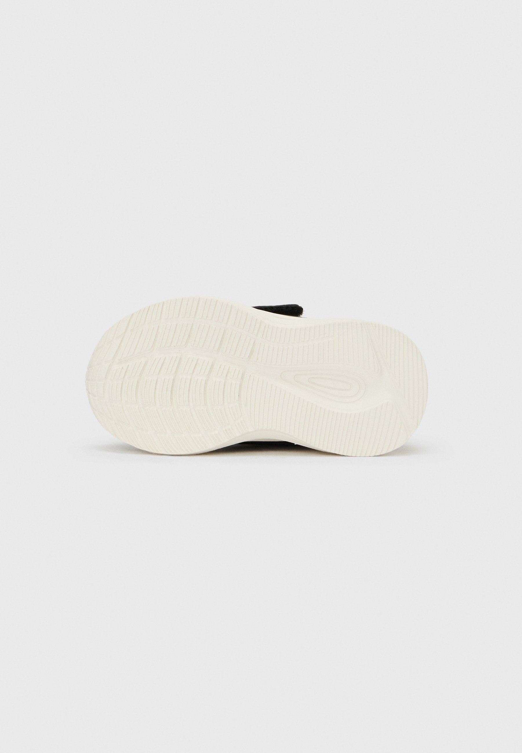أحذية GREIG UNISEX - أسود