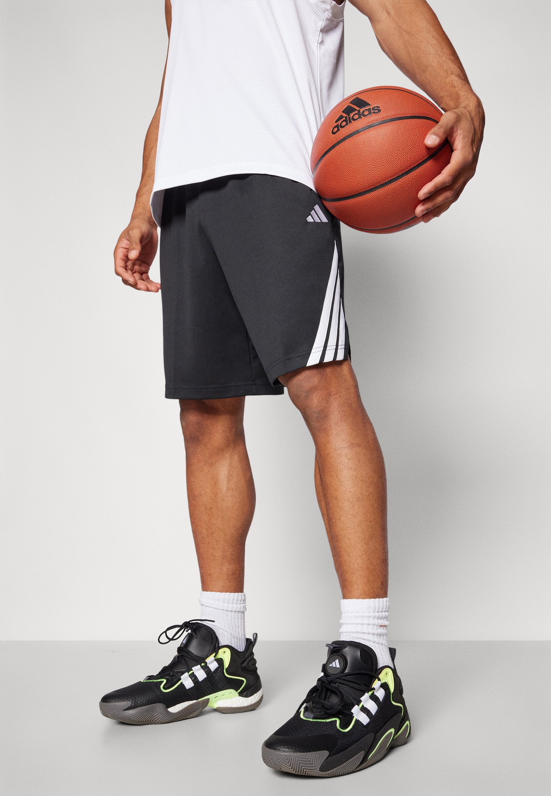 3-STRIPES   - Sports shorts - black white