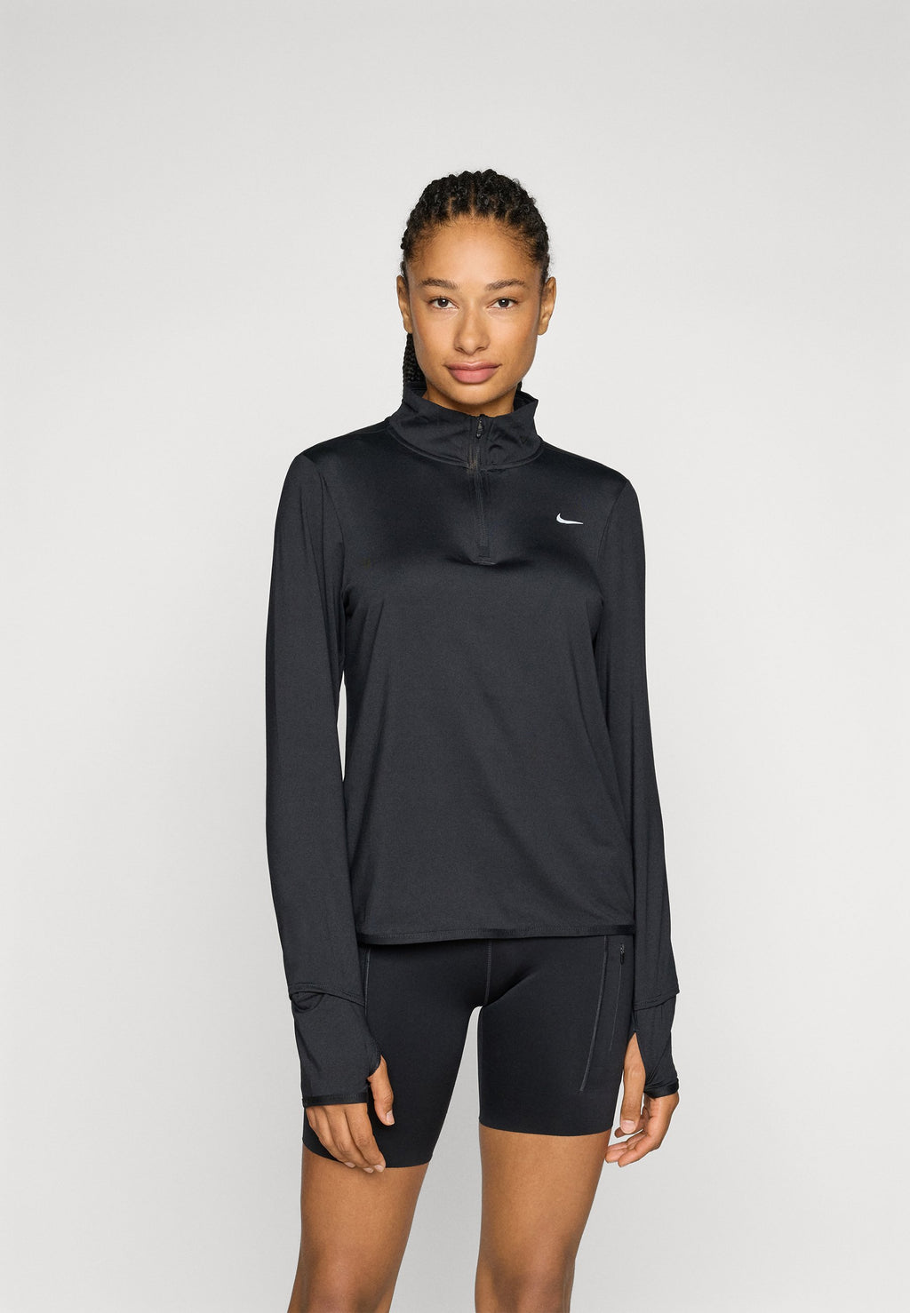 SWIFT - Long sleeved top - black