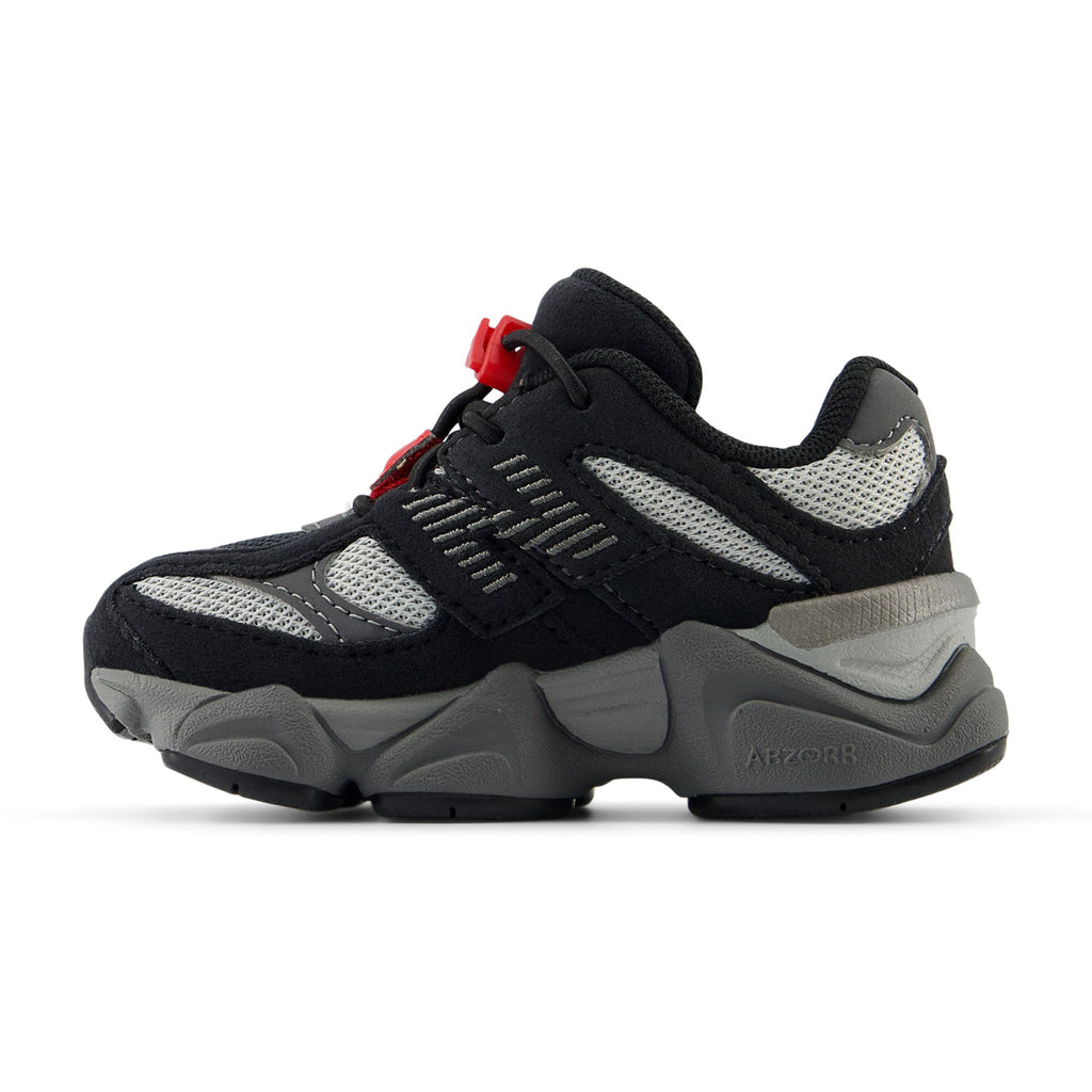 9060 UNISEX - Baby shoes - black castlerock