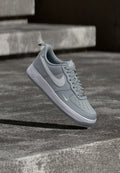 AIR FORCE 1 07 ESS+ - Trainers - wolf grey/white