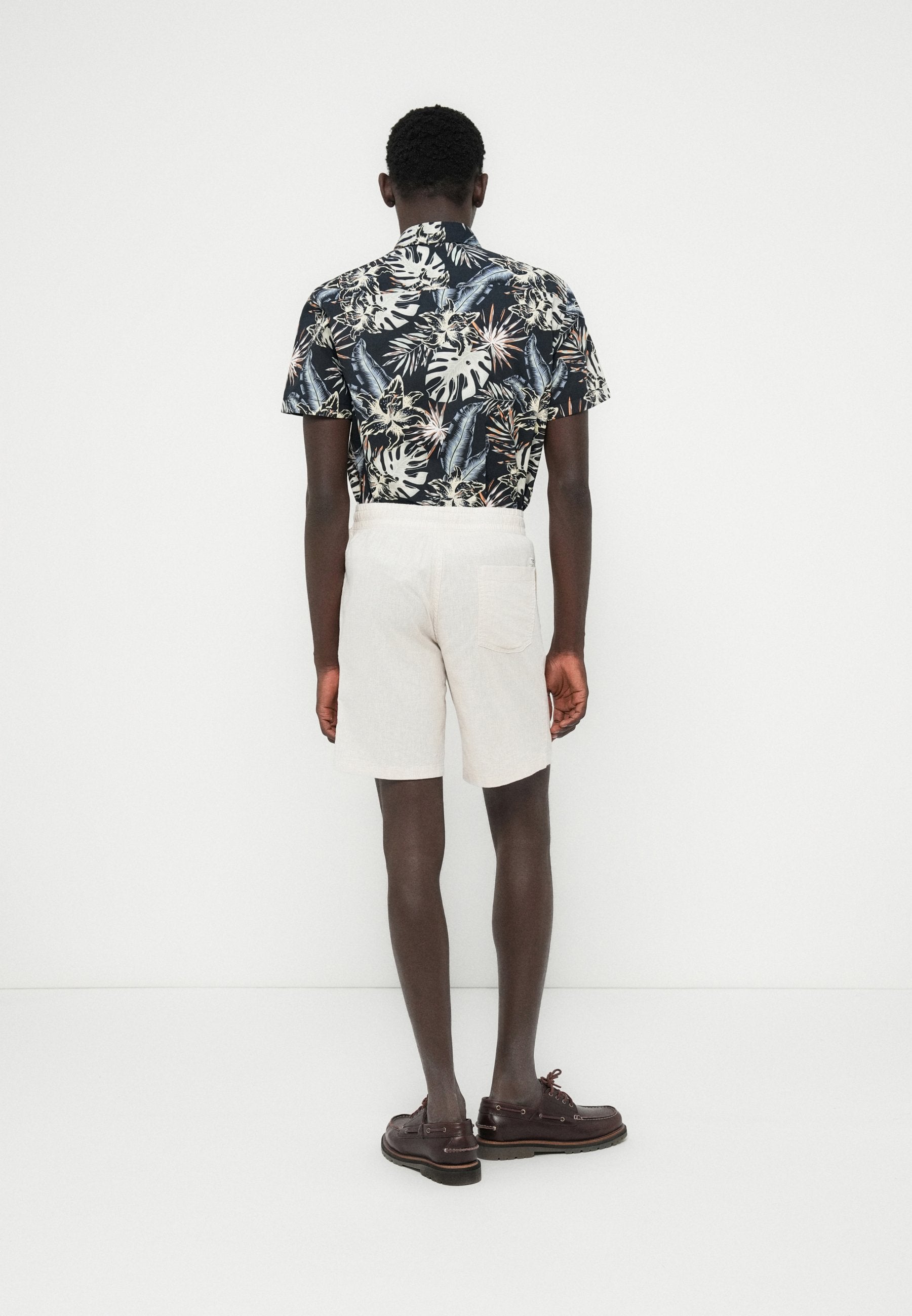 JPSTJAIDEN BREEZE - Shorts - off-white