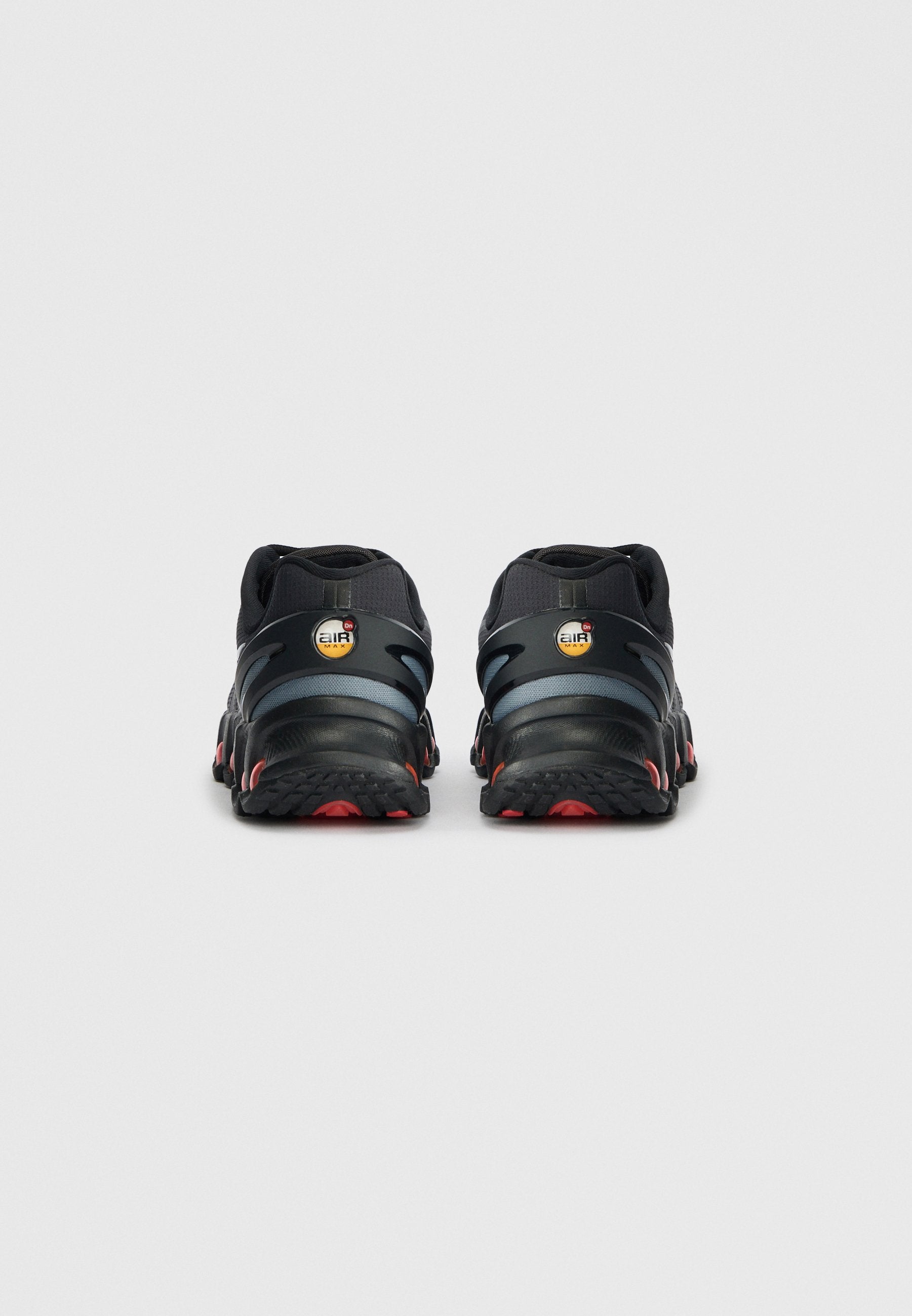 AIR MAX DN8 UNISEX - Trainers - black/smoke grey