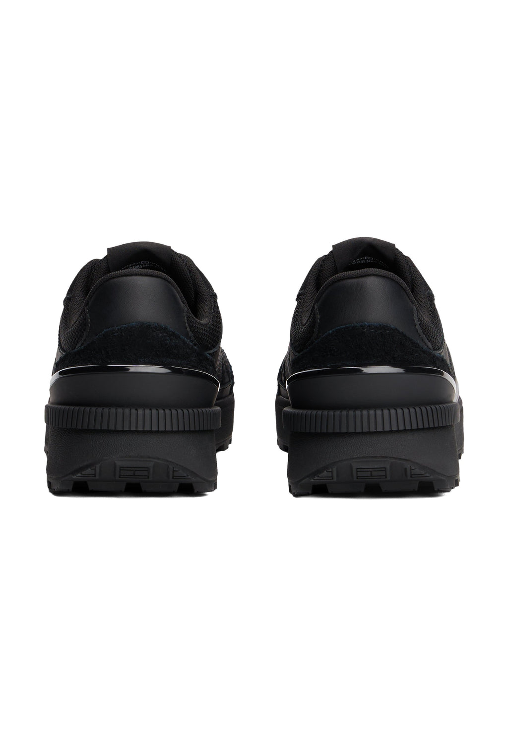 ESSENTIAL TECHNICAL MESH CLEAT TRAINERS - Trainers - black