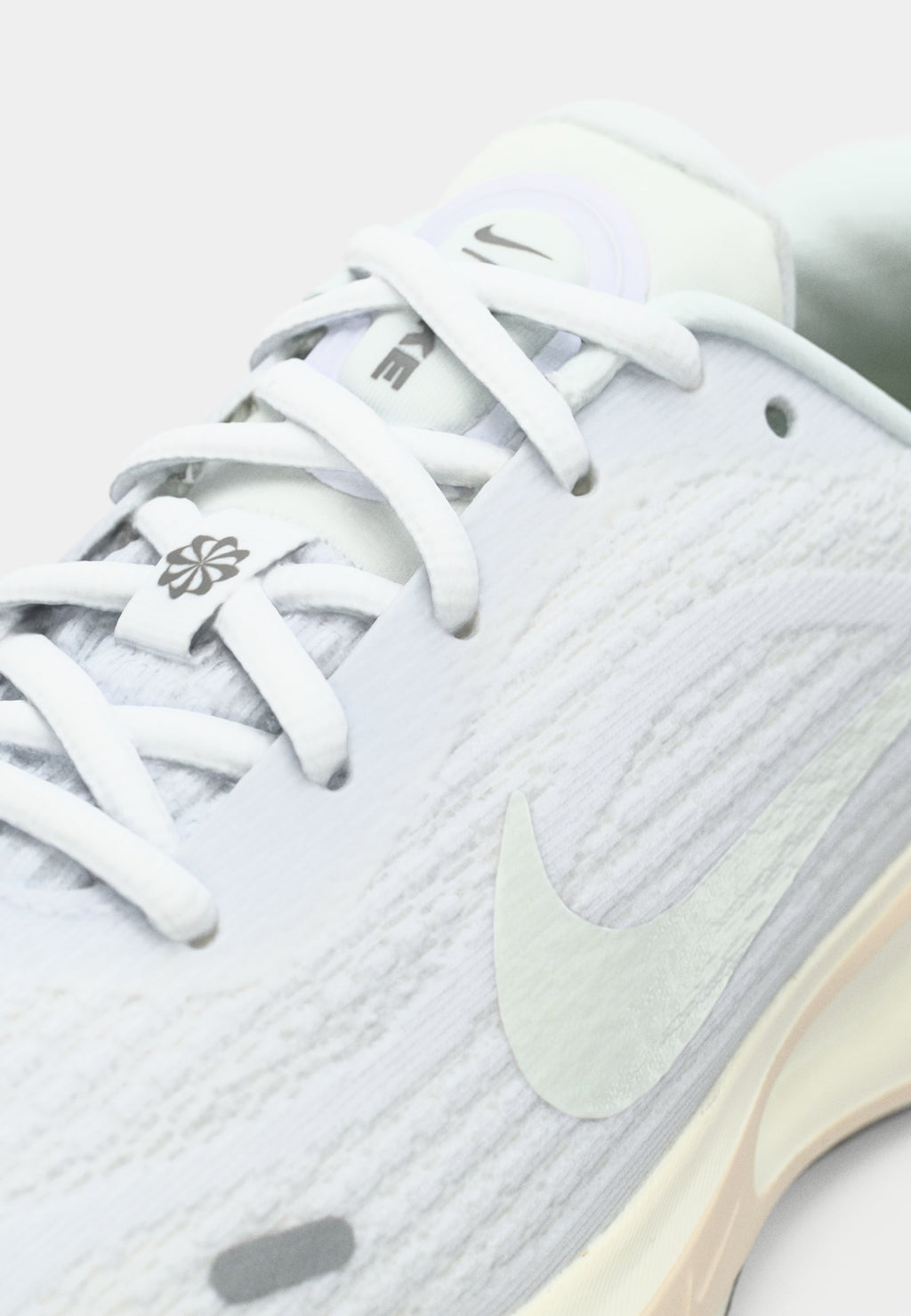 JOURNEY RUN - Road running shoes - white/sail/pencil point/chalk