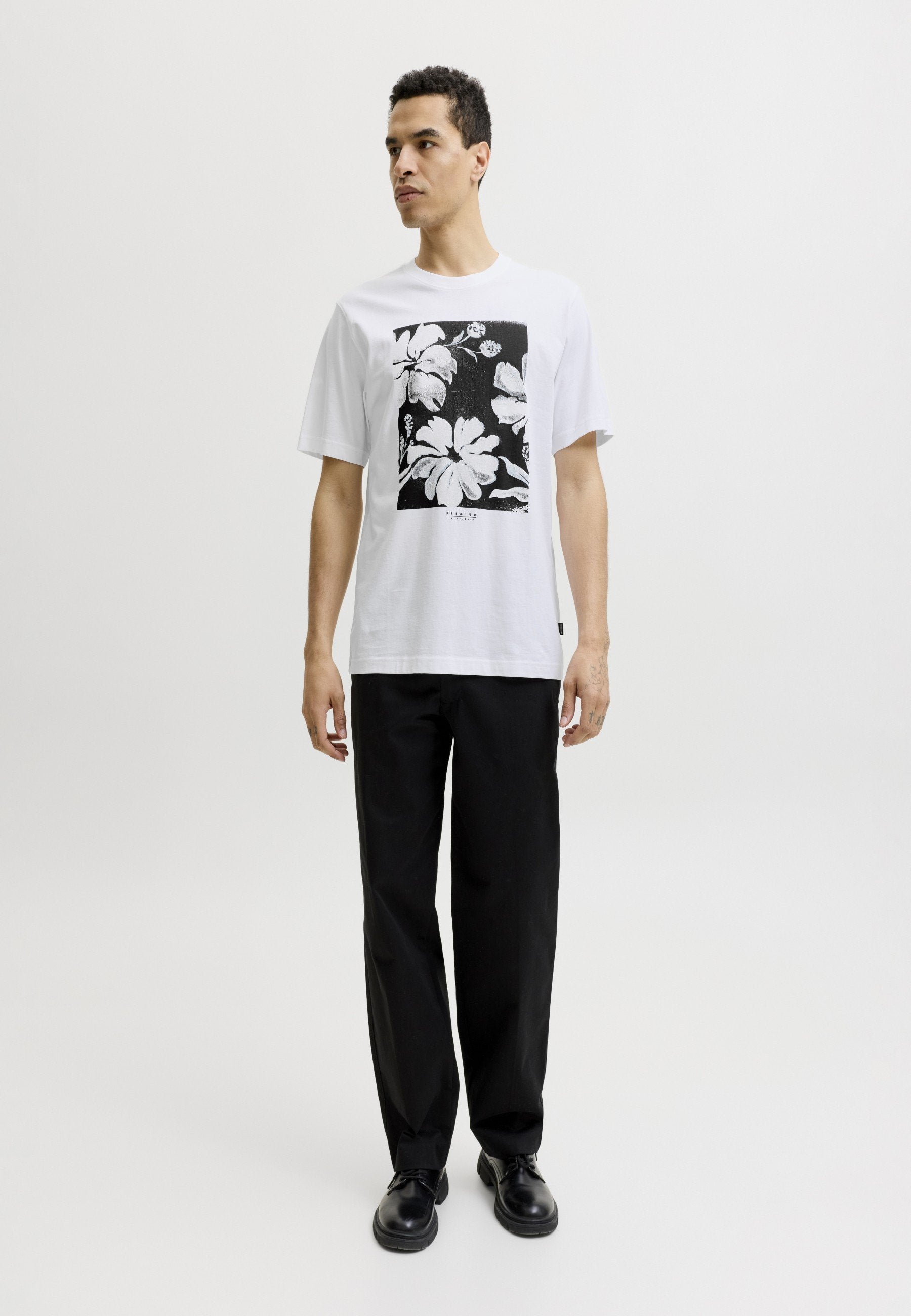 JPRBLALUCAS GRAPHIC TEE - Print T-shirt - bright white