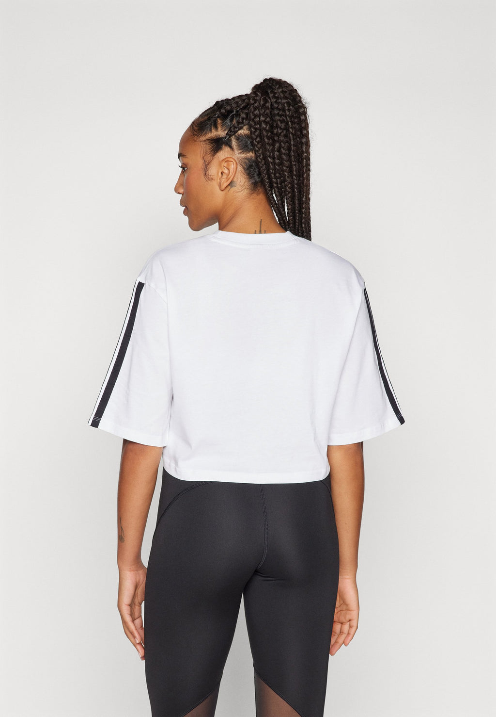ESSENTIALS 3 STRIPES LOOSE - T-shirt imprimé - blanc/noir