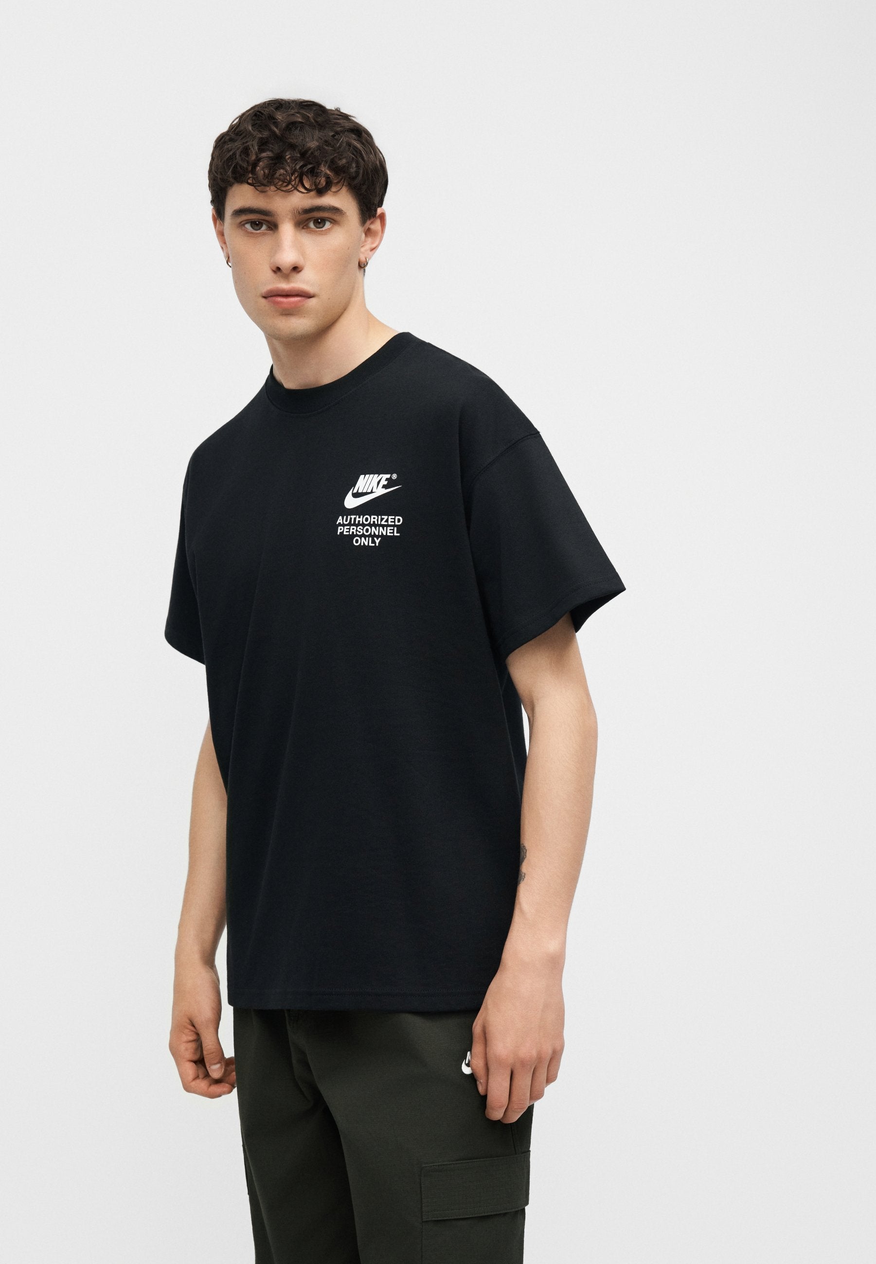 PERSONNEL TEE - Print T-shirt - black