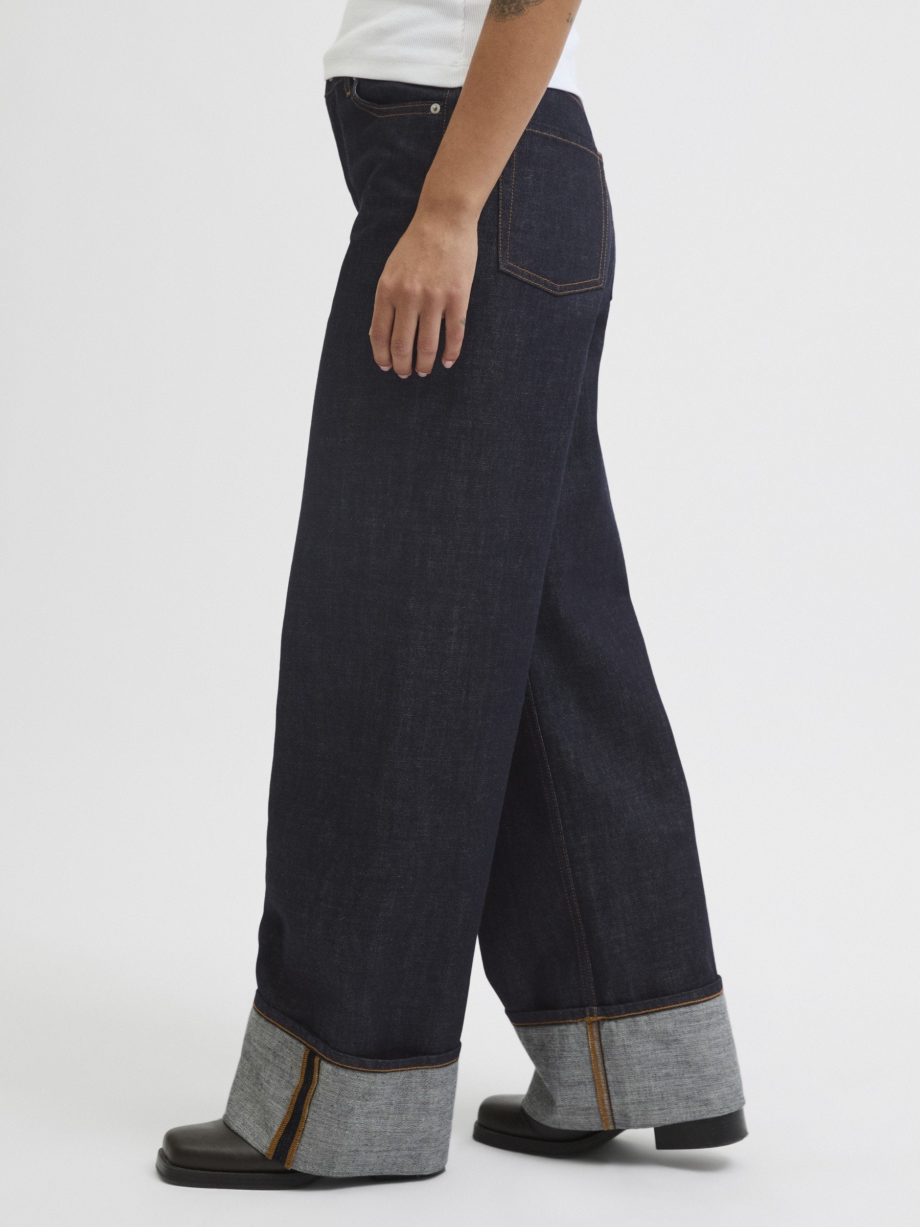 Wide-fit JXTOKYO VEGA WIDE HW FOLD UP R269 DNM - Wide Leg - dark blue denim