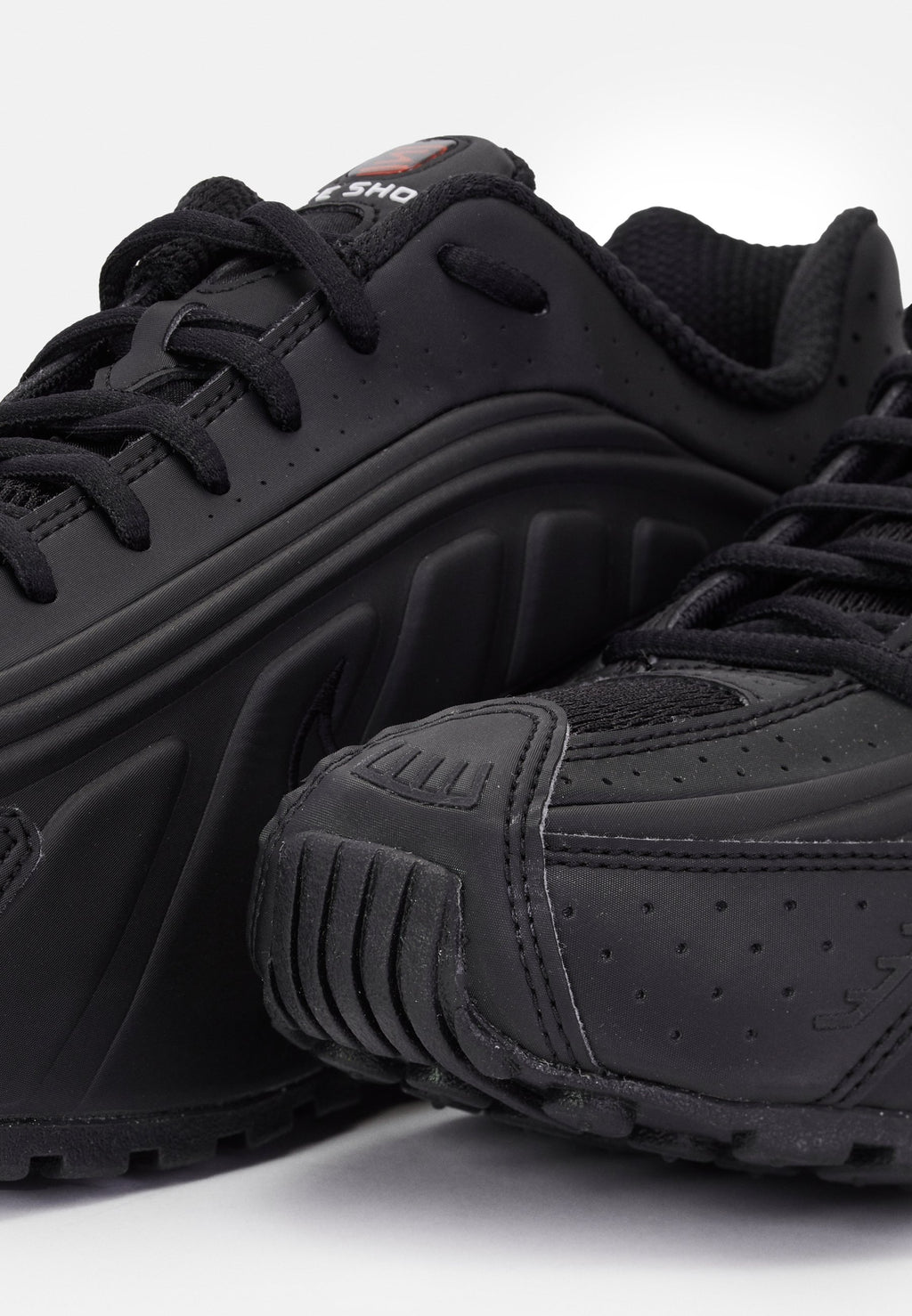 SHOX R4 - Trainers - black/orange