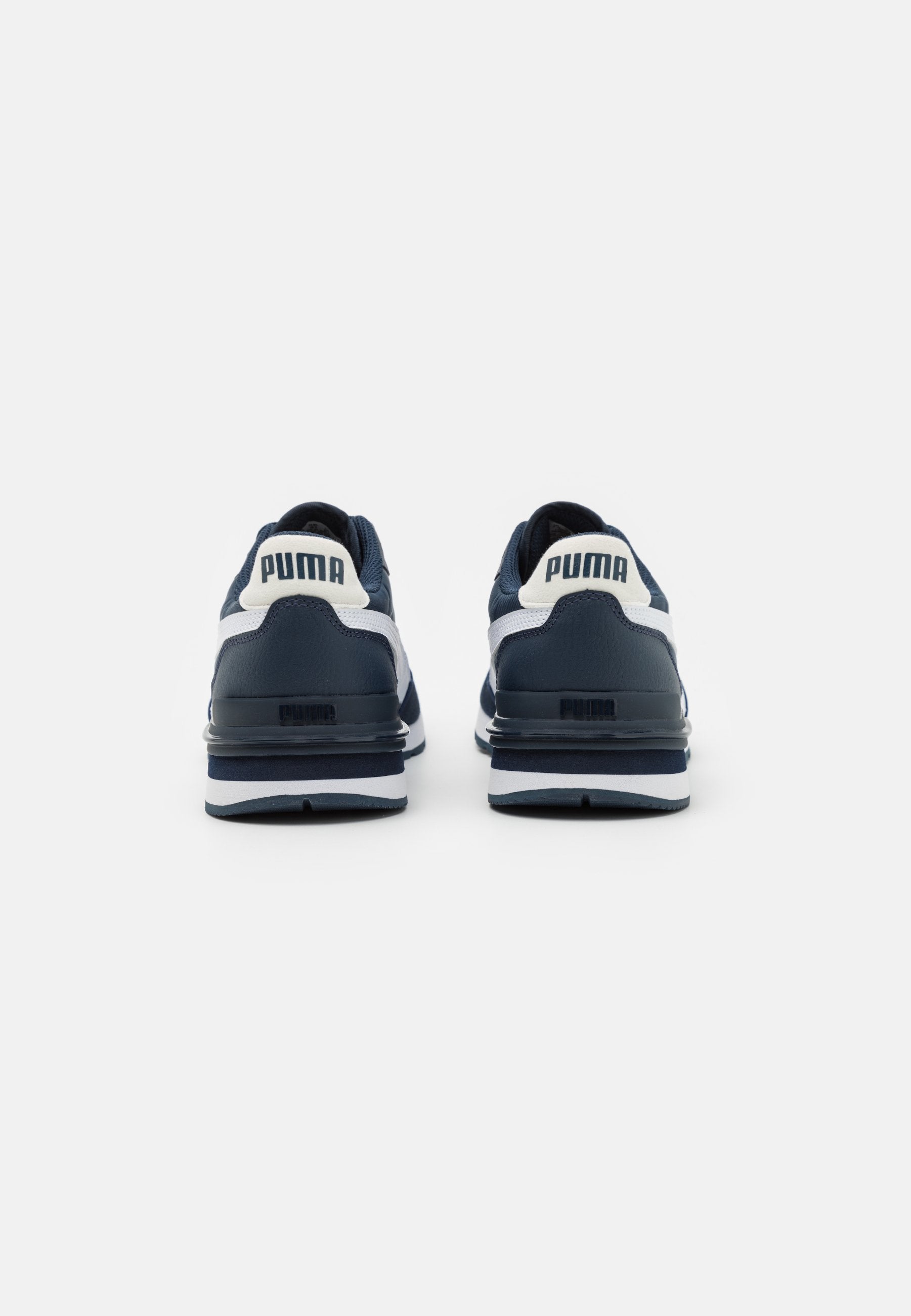 ST RUNNER V4 UNISEX - Trainers - club navy/white