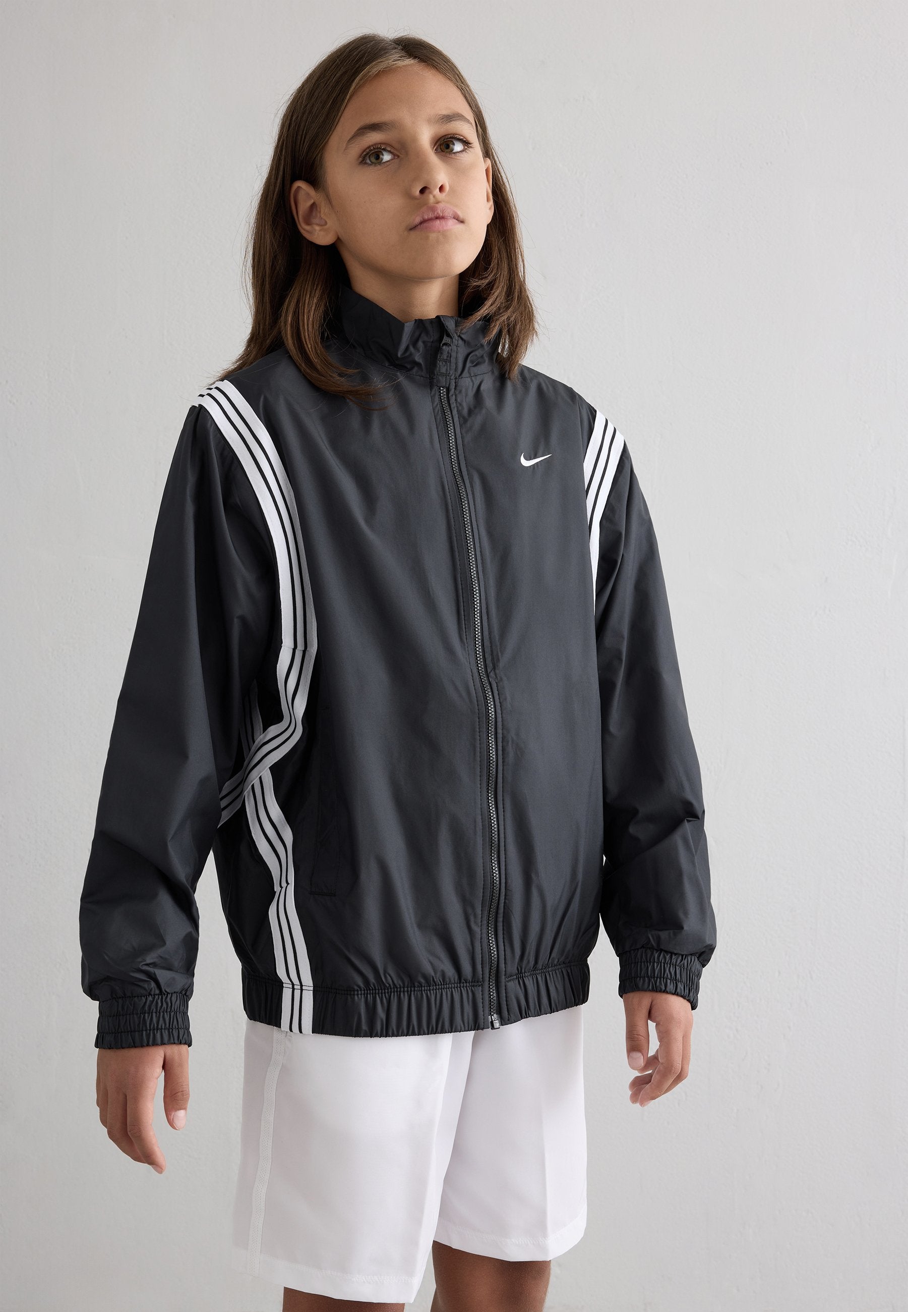 CROSSOVER - Training jacket - black/white