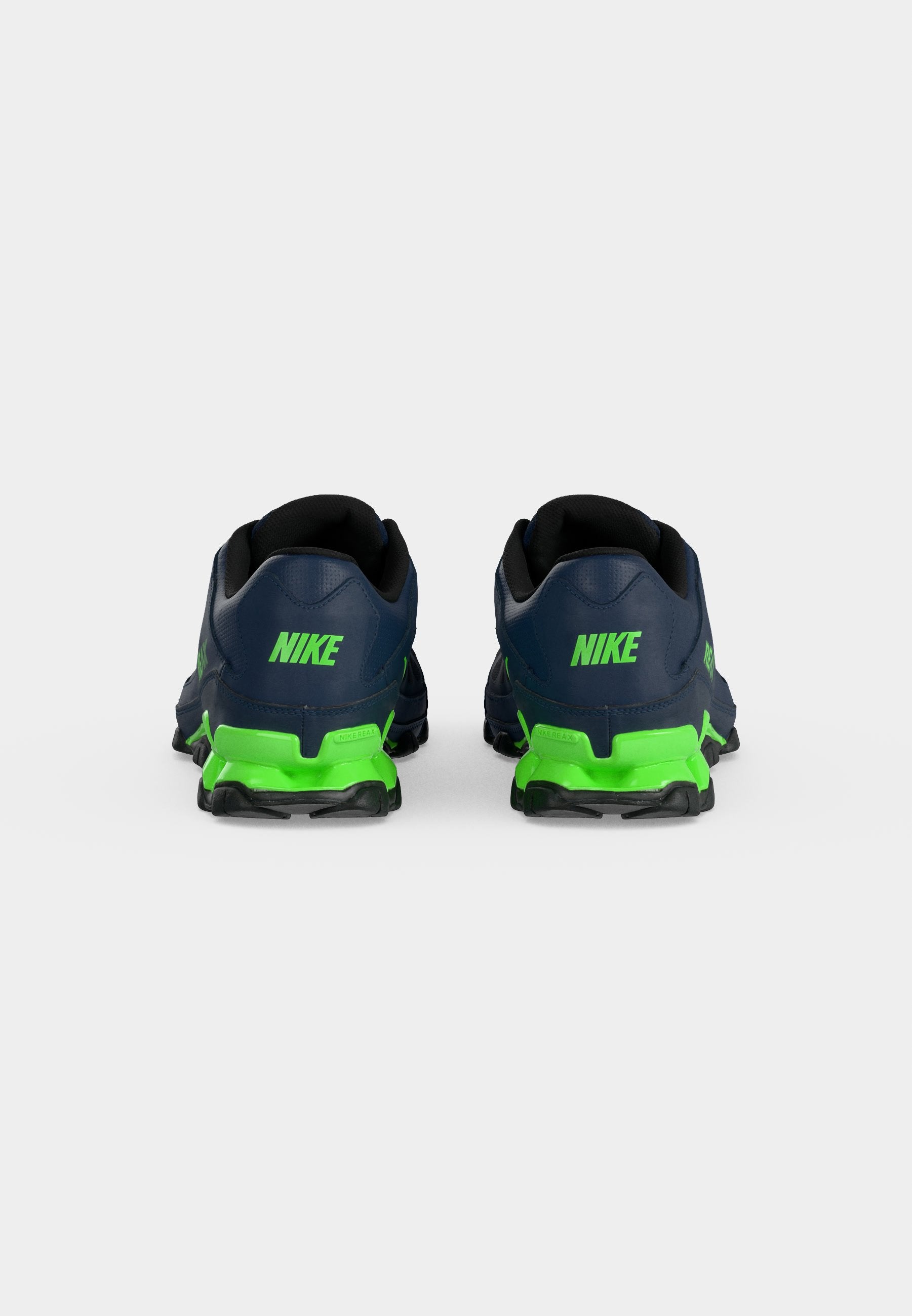 REAX 8 - Training shoe - obsidian/green strike/black