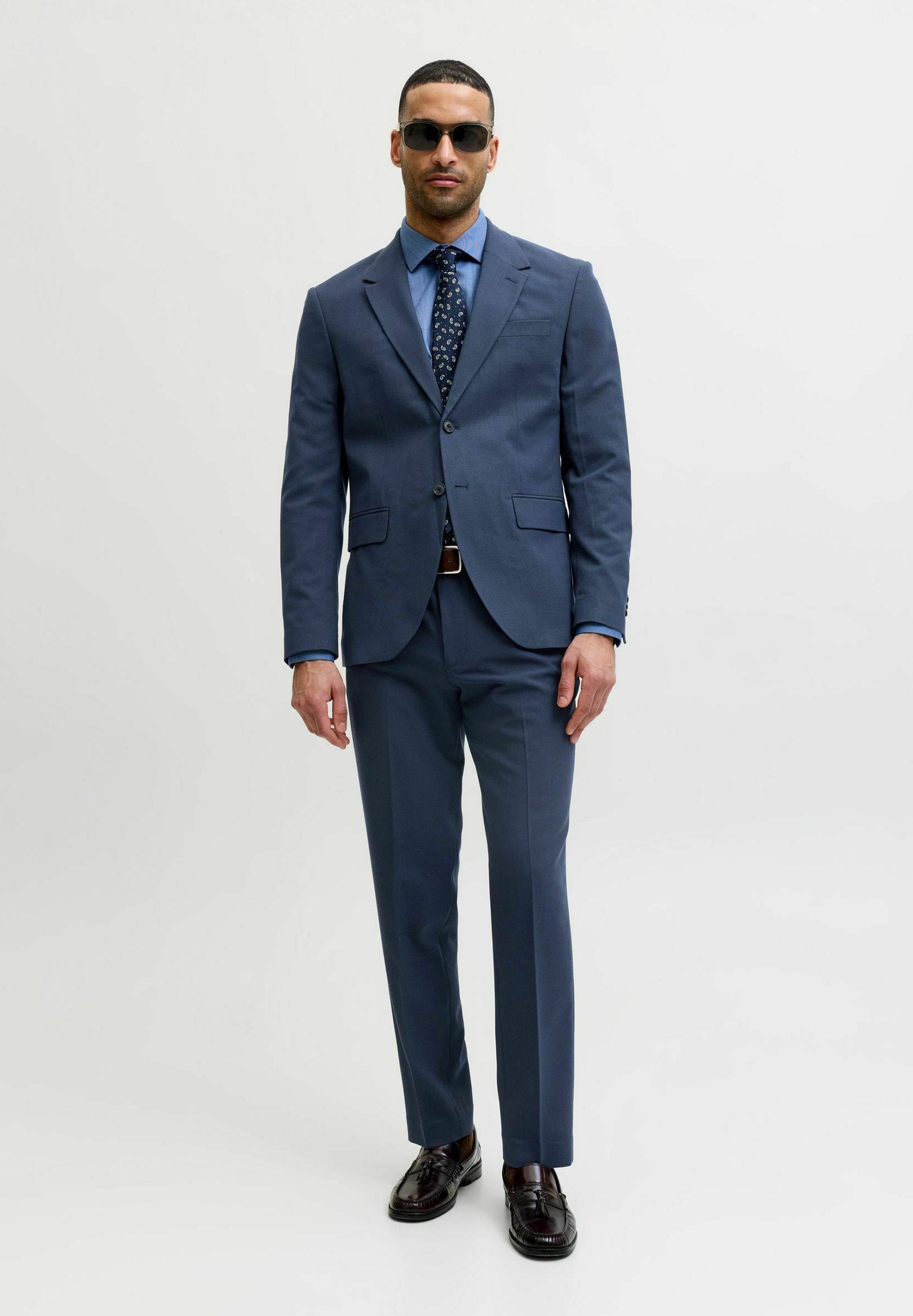 JPRBLAMARTIN Slim Fit - Blazer jacket - black iris