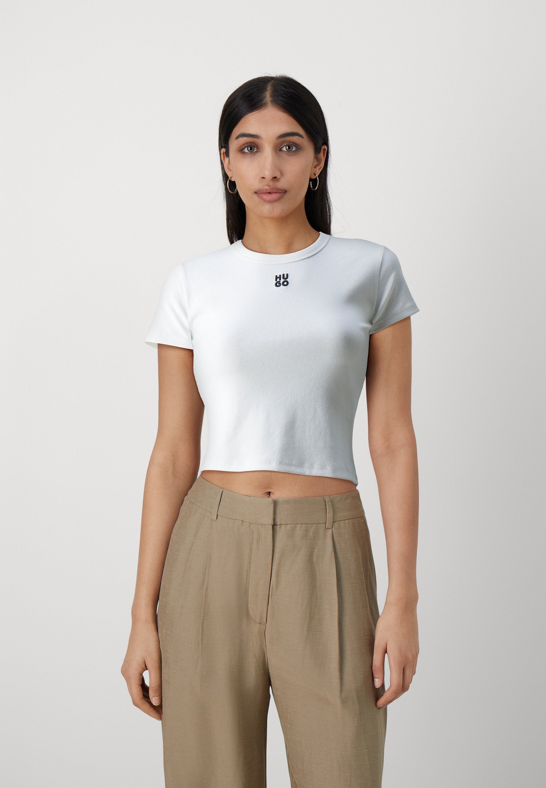 DELANOR - Basic T-shirt - white