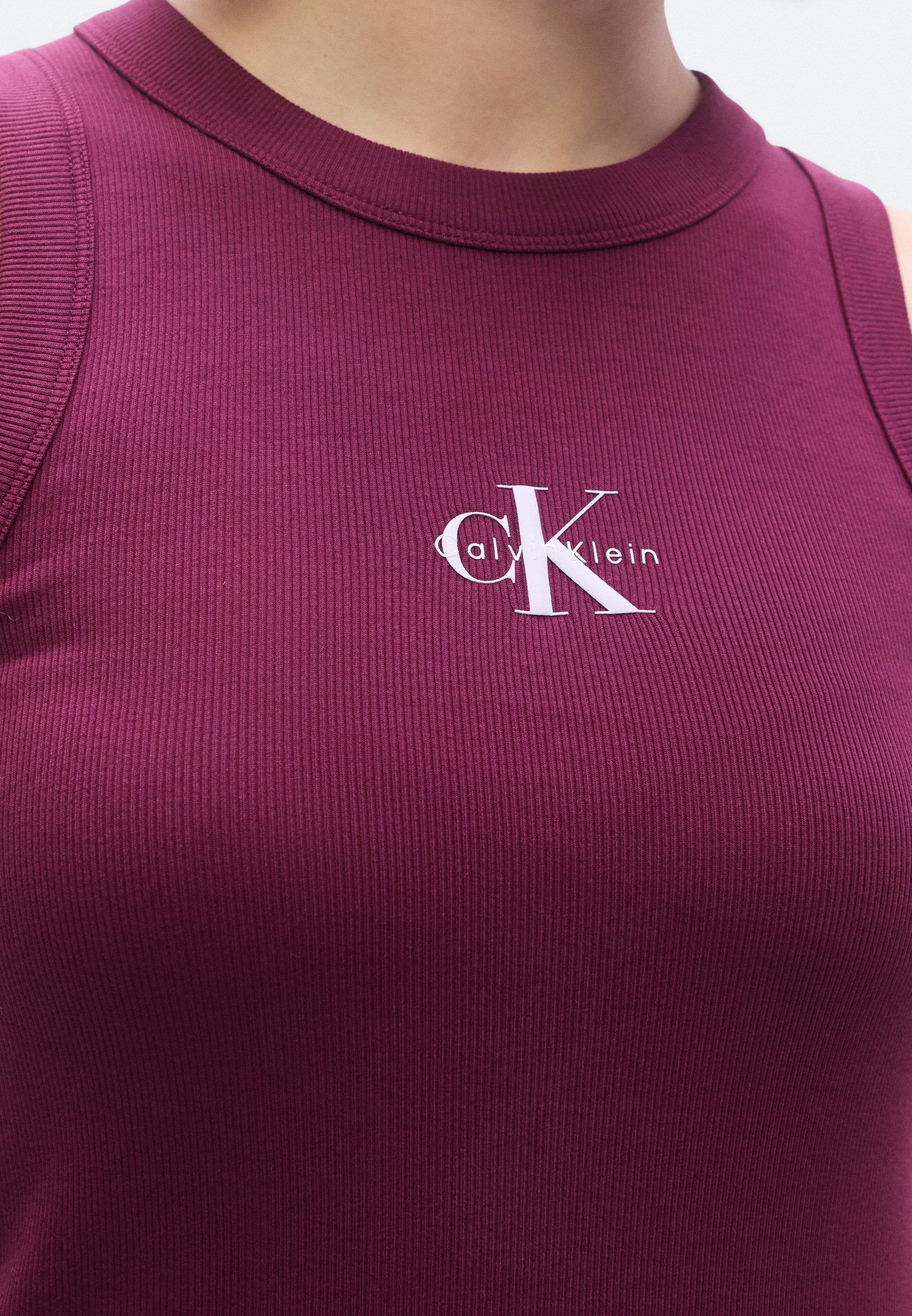 MONOGRAM TANK - Top - hot berry