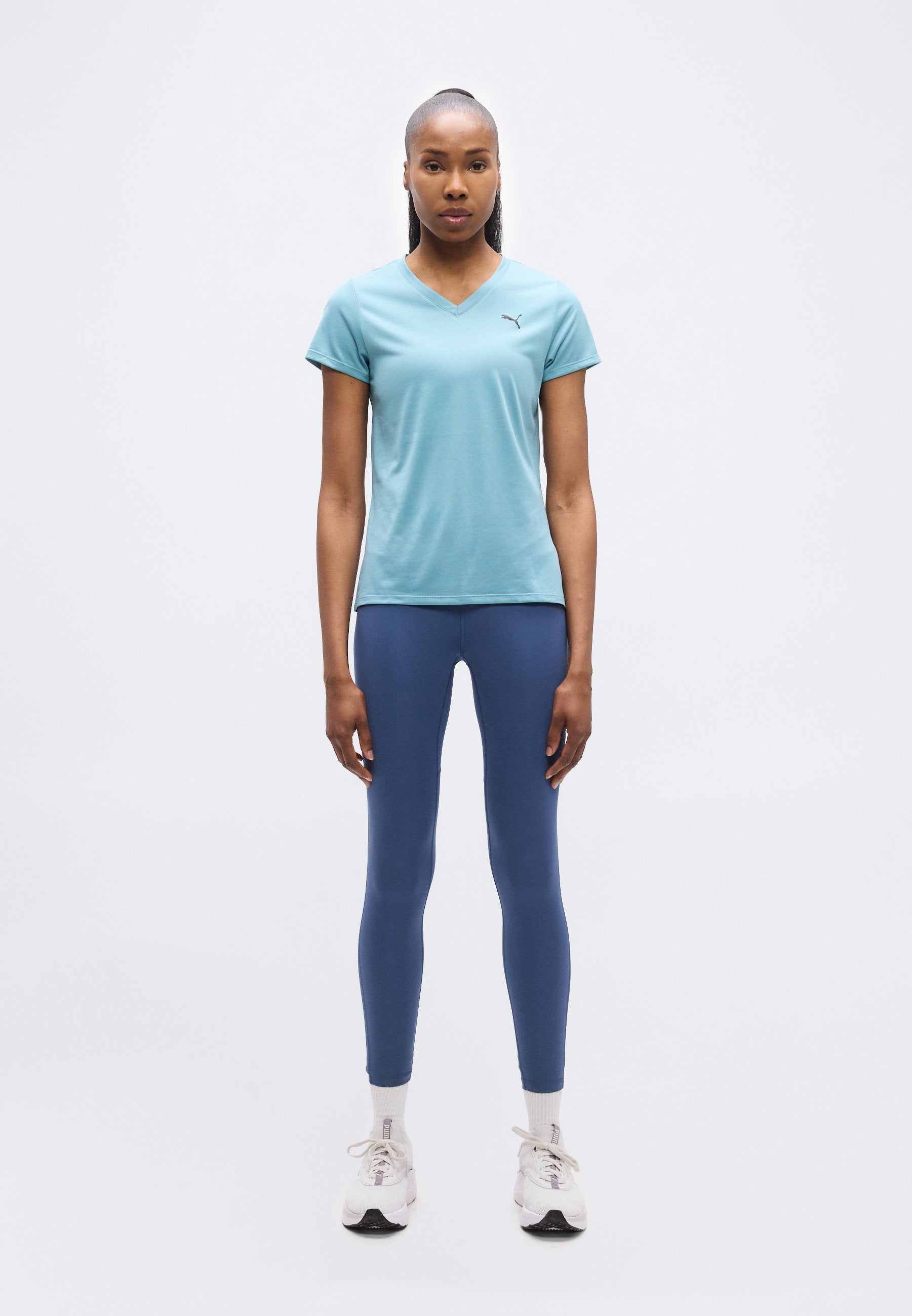 TAD ESSENTIAL V NECK TEE - Sports T-shirt - baltic sea blue