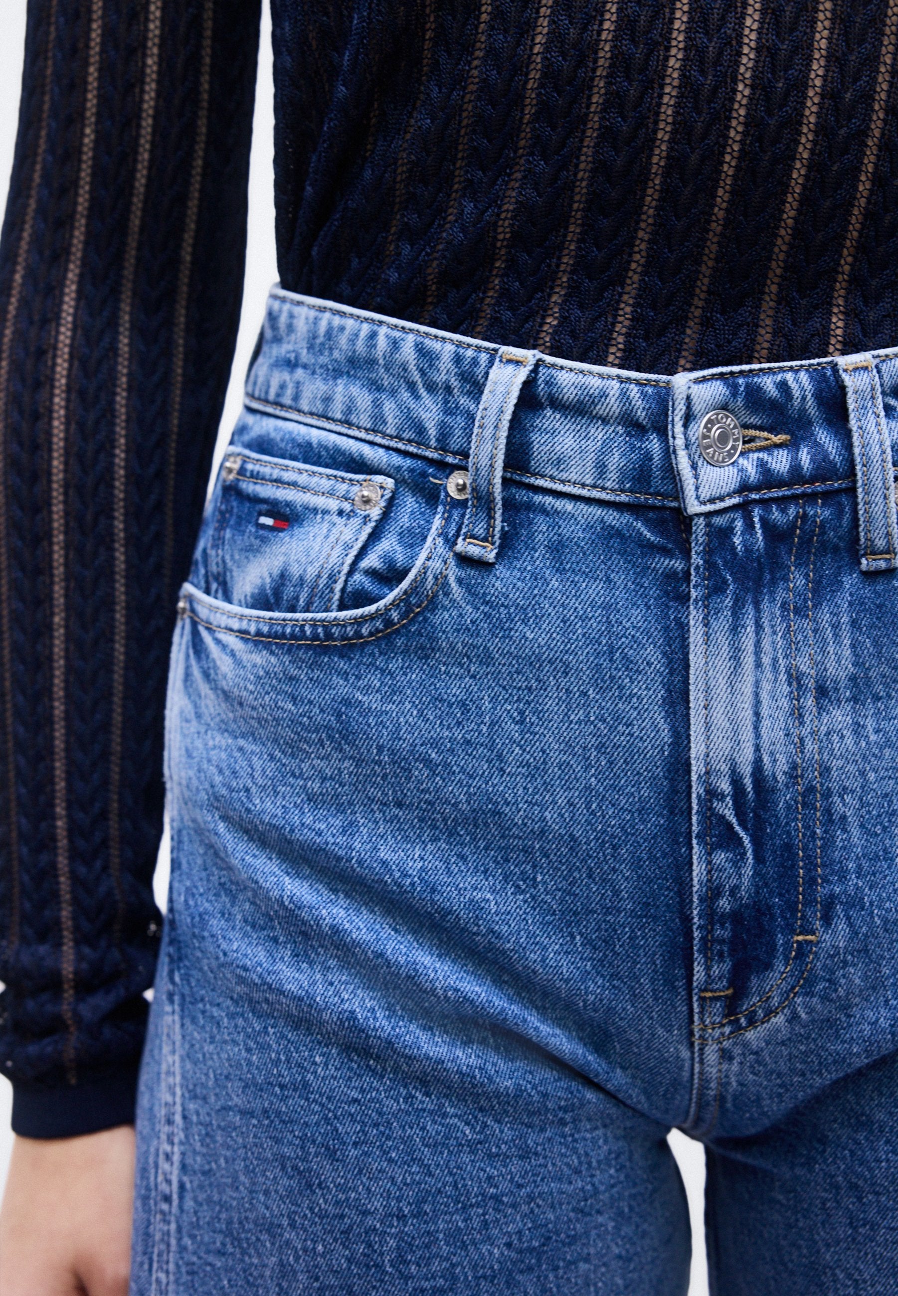 MID RISE TWIST SEAM BARREL LEG JEANS - Loose Jeans - denim medium