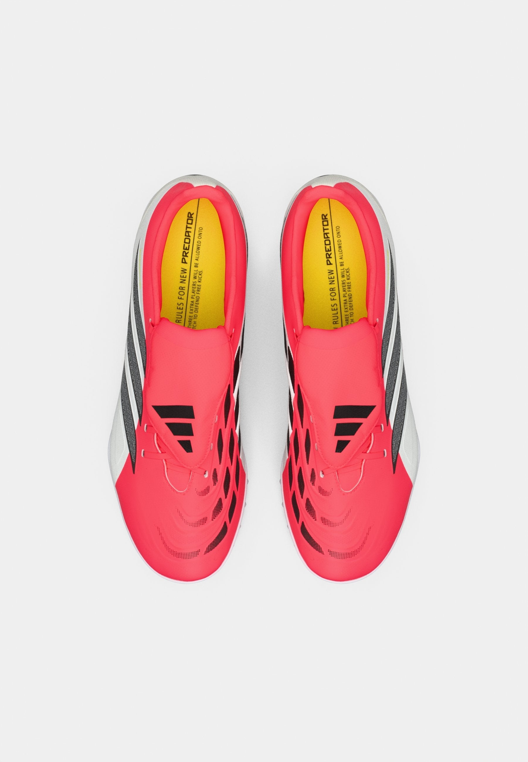 PREDATOR CLUB FOLD-OVER TONGUE  - Turf football boots - lucid red/core black/footwear white