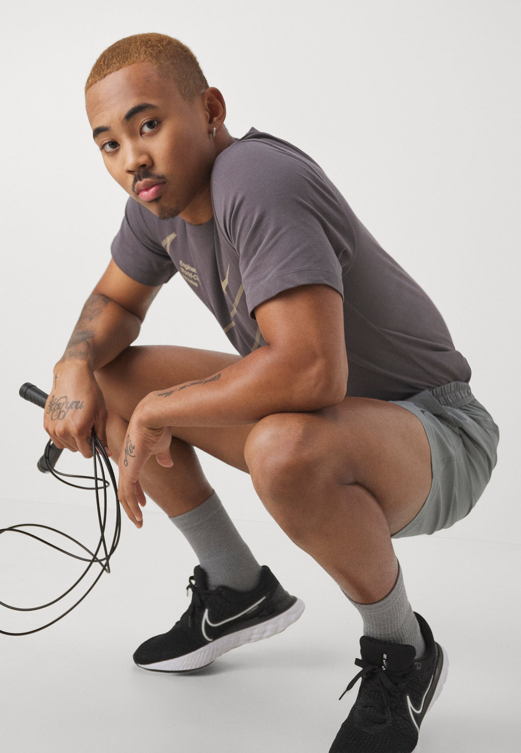 FORM SHORT - Sports shorts - smoke grey/black