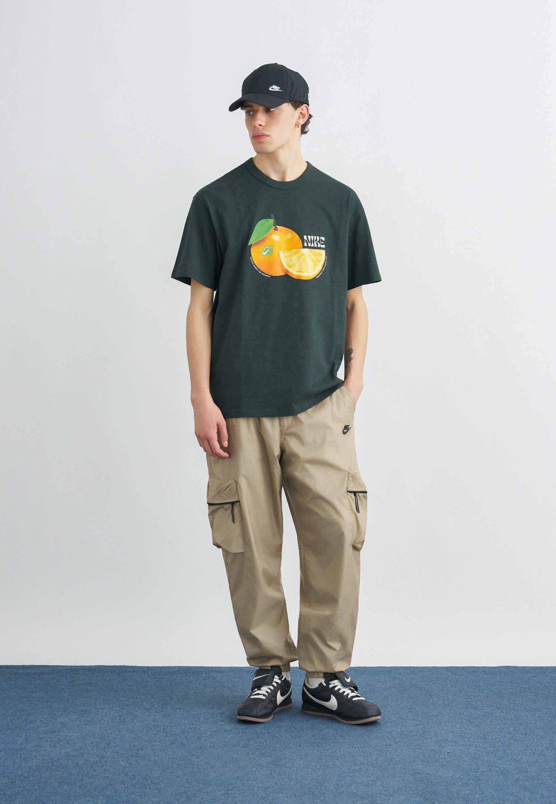 TEE - Print T-shirt - black