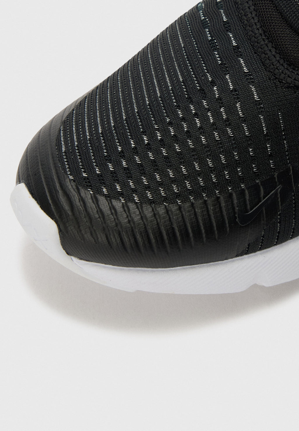 AIR MAX 270 - Trainers - black/metallic silver-coloured/white