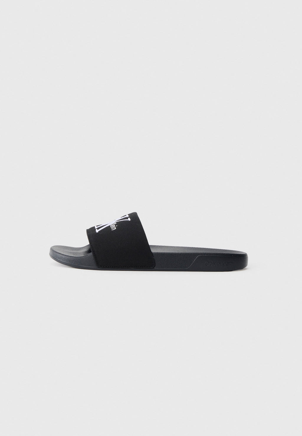 Mules - triple black