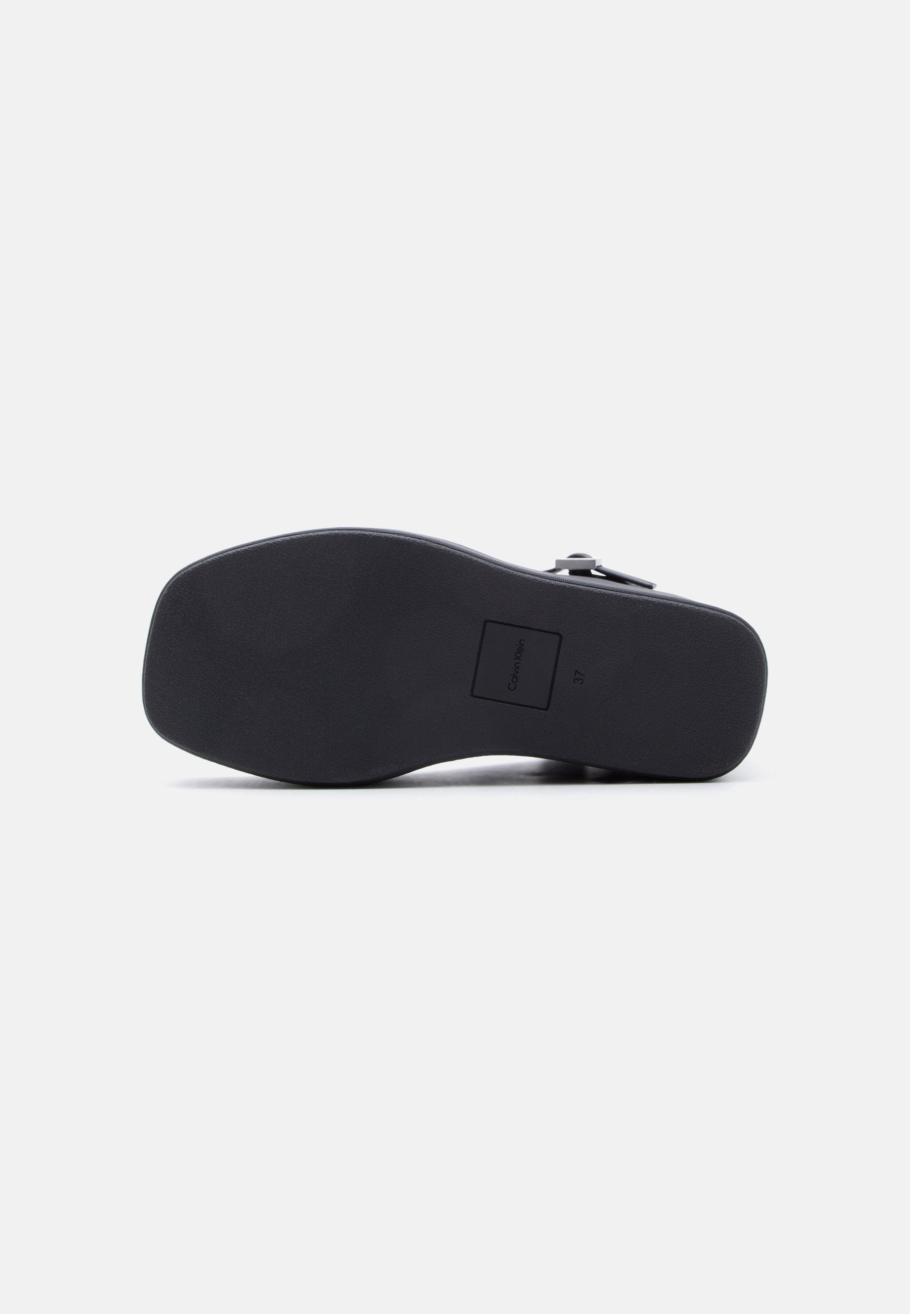 Platform sandals - triple black
