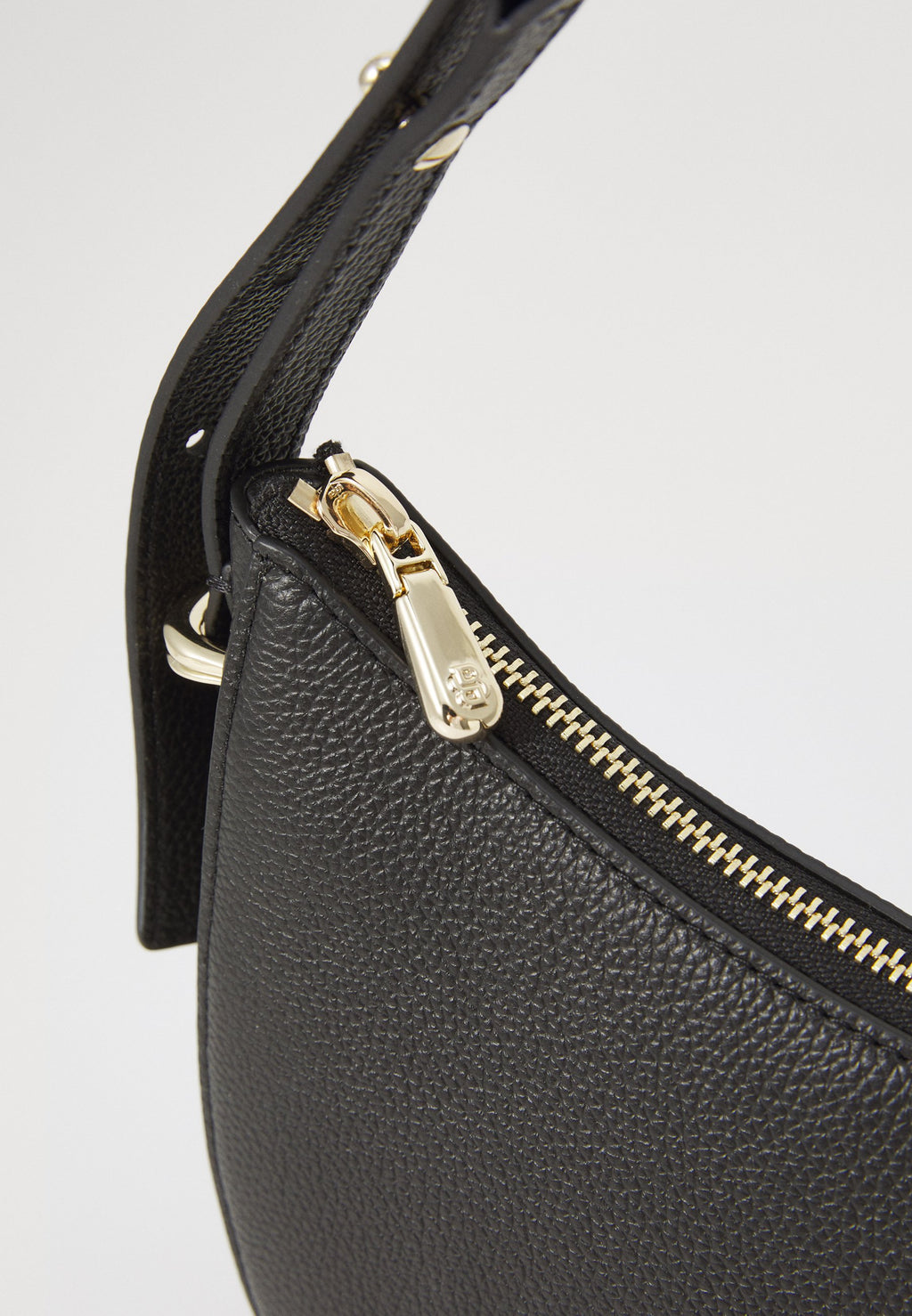 BEYOND HALFMOON - Handbag - black