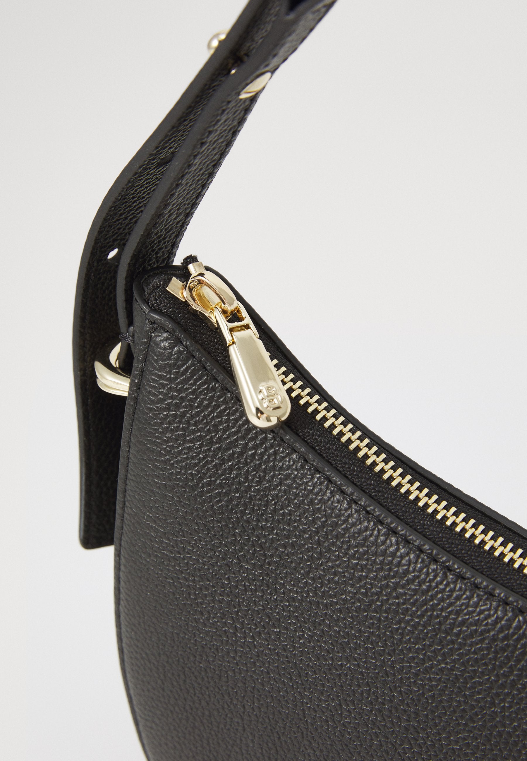 BEYOND HALFMOON - Handbag - black